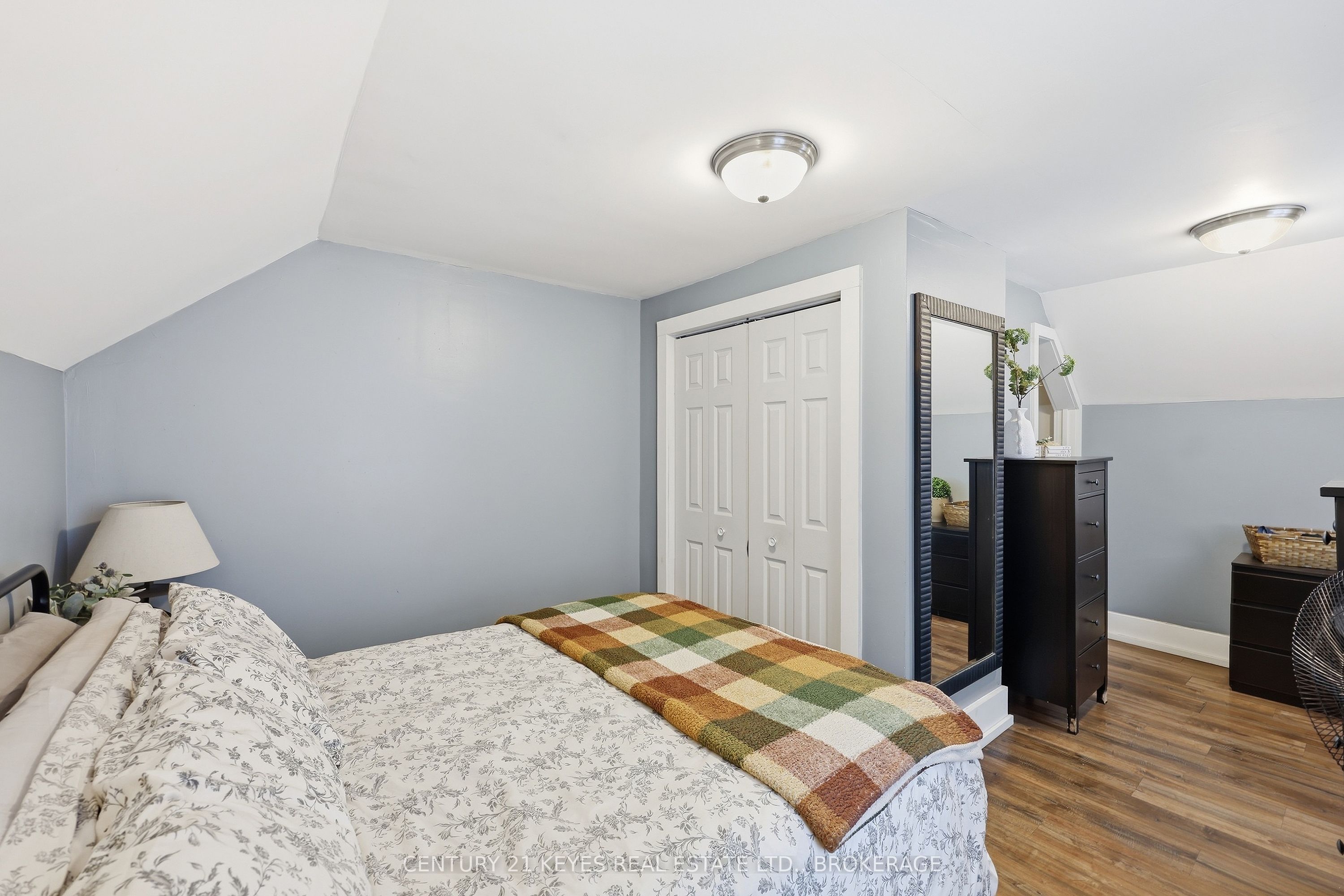 15 Railway Street Property Photo 22