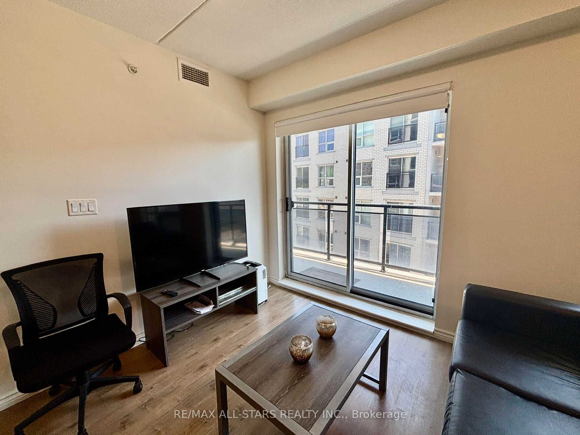 275 Larch Street 307 Property Photo 3