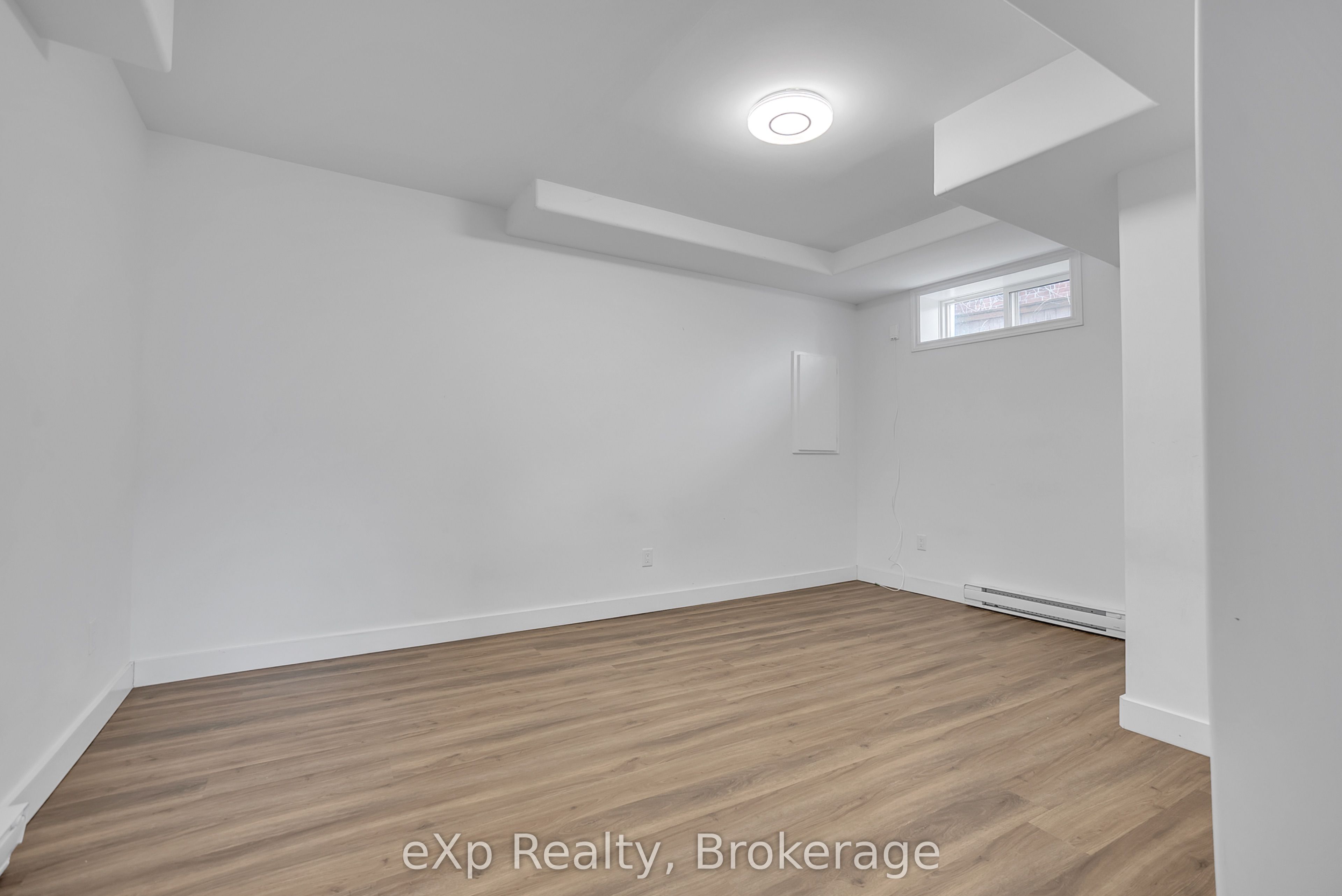 19 Isabel Street Property Photo 33