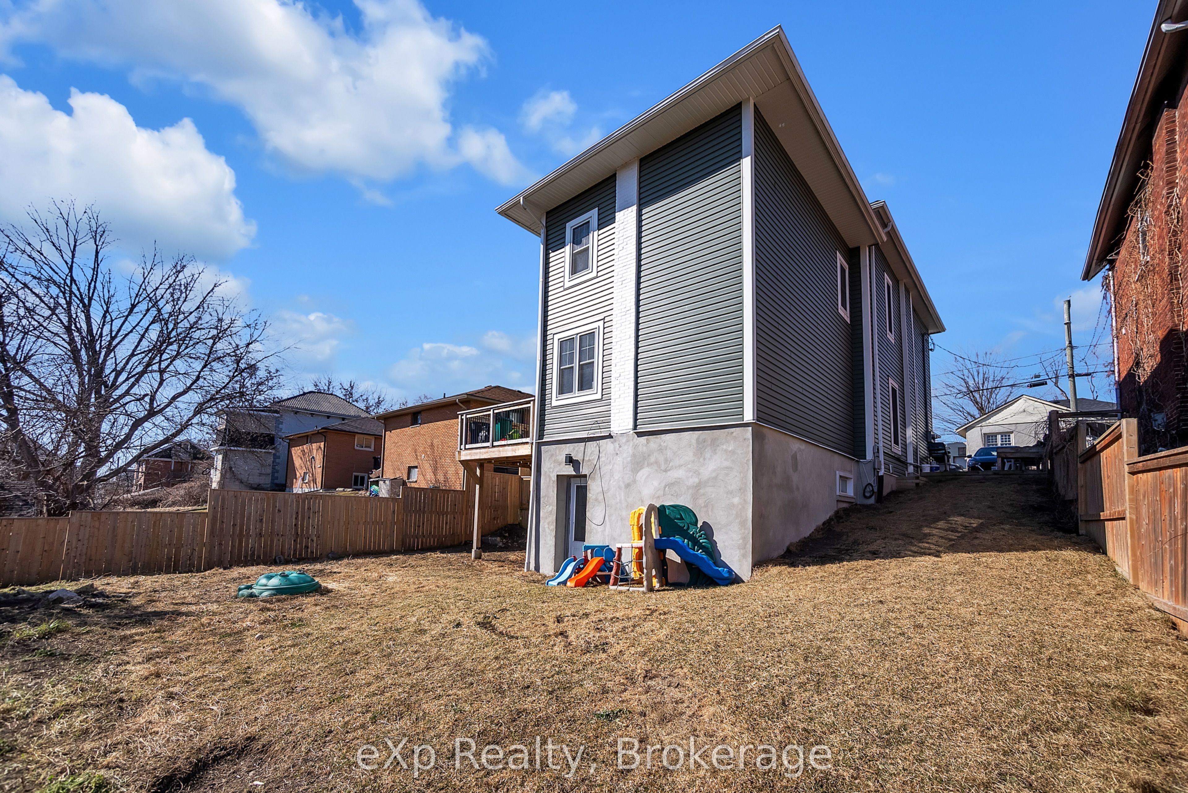 19 Isabel Street Property Photo 37