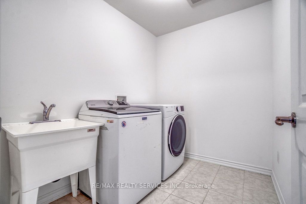 9 Copeman Avenue Property Photo 30