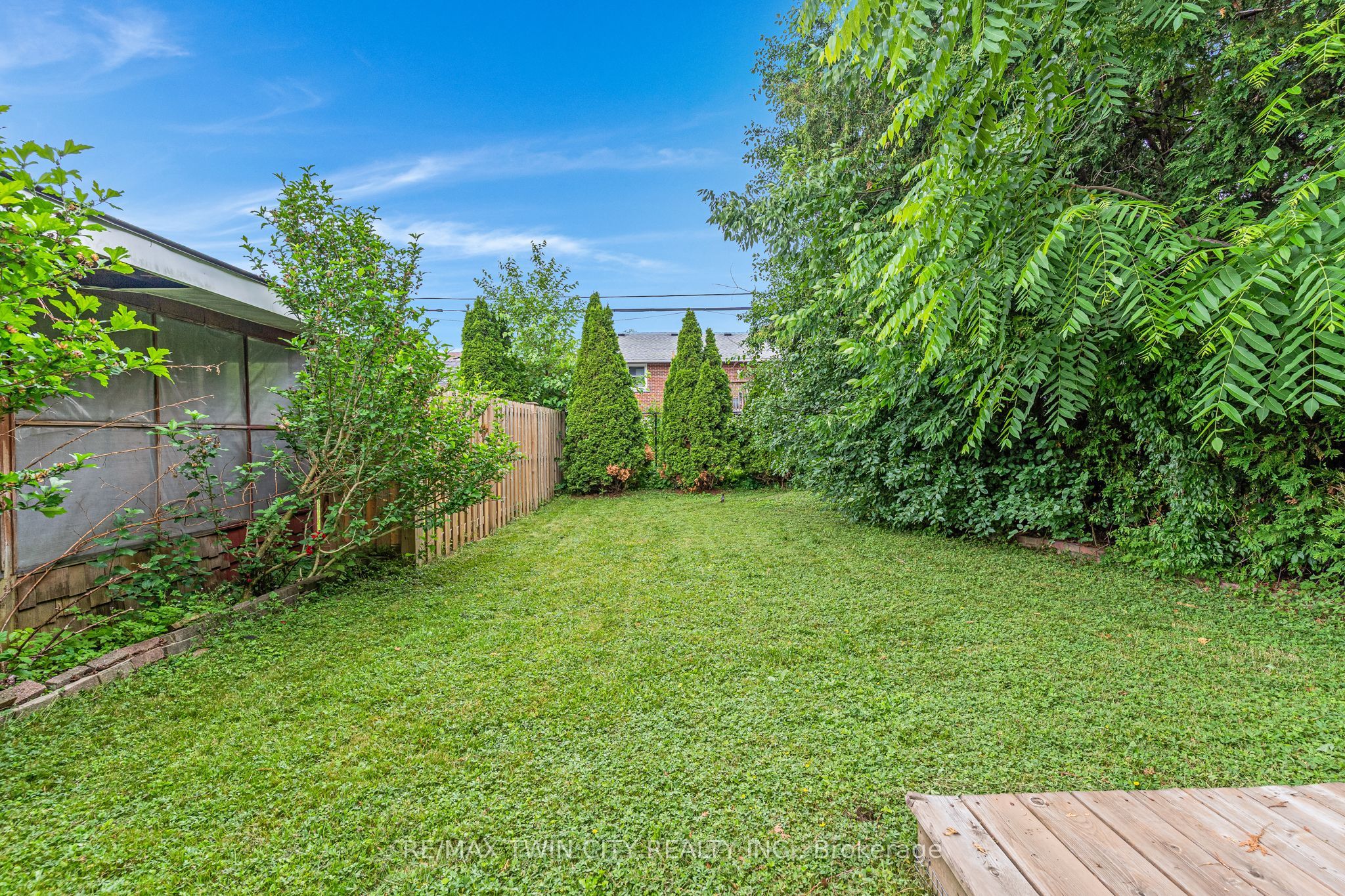 805 Rockway Drive Property Photo 20