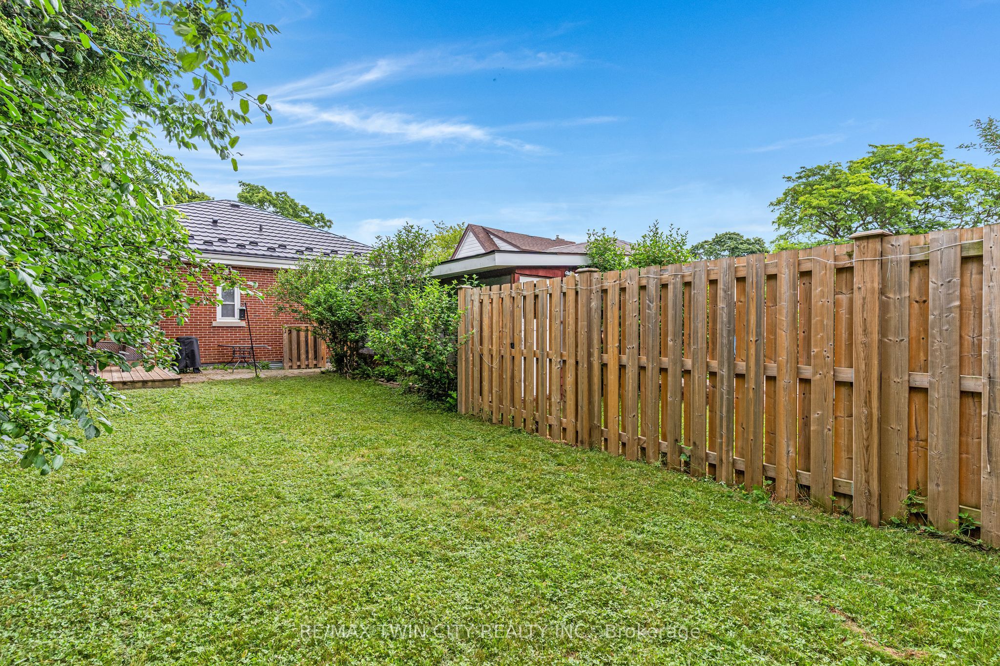 805 Rockway Drive Property Photo 21