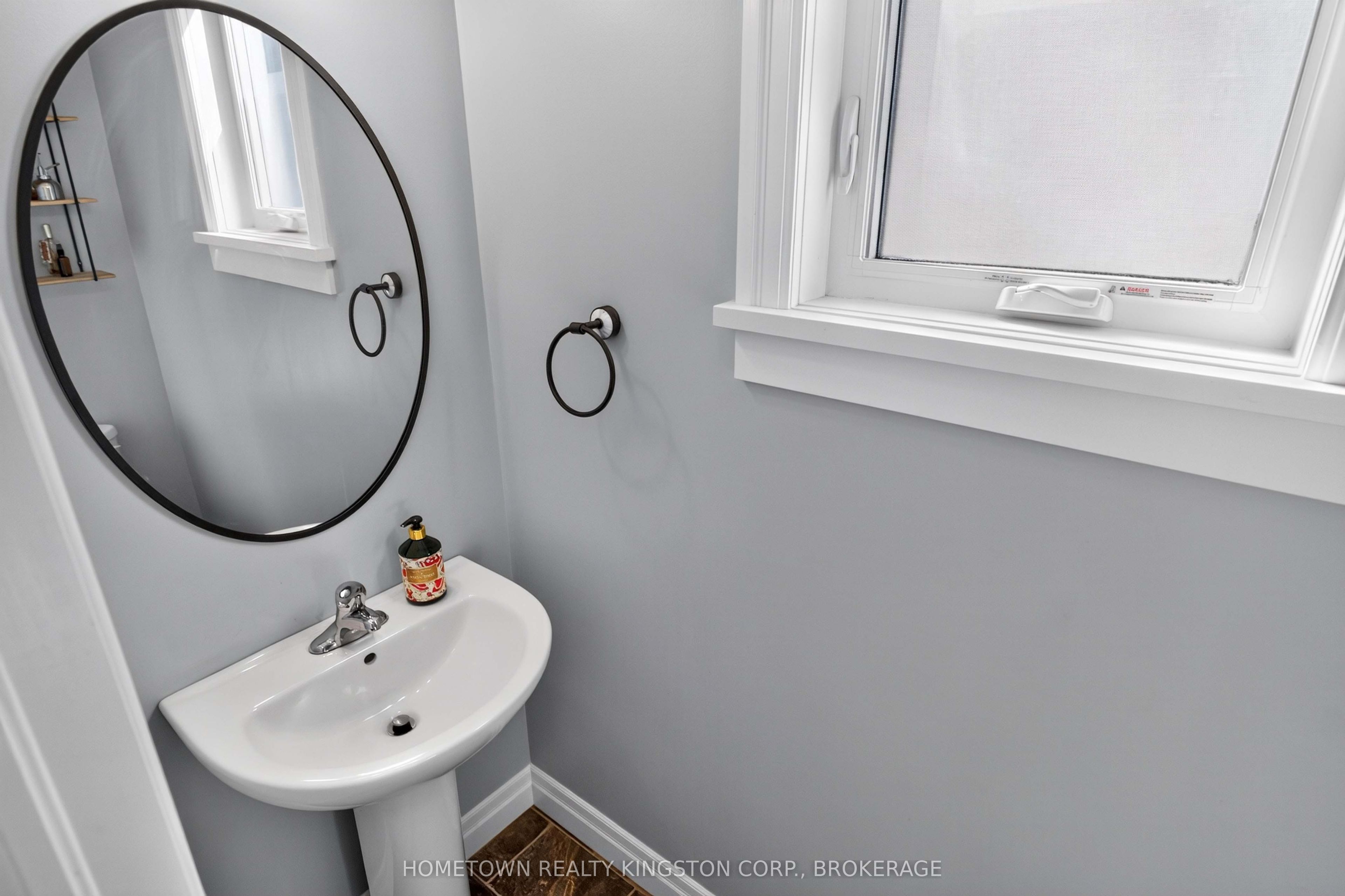 1505 Clover Street Property Photo 12