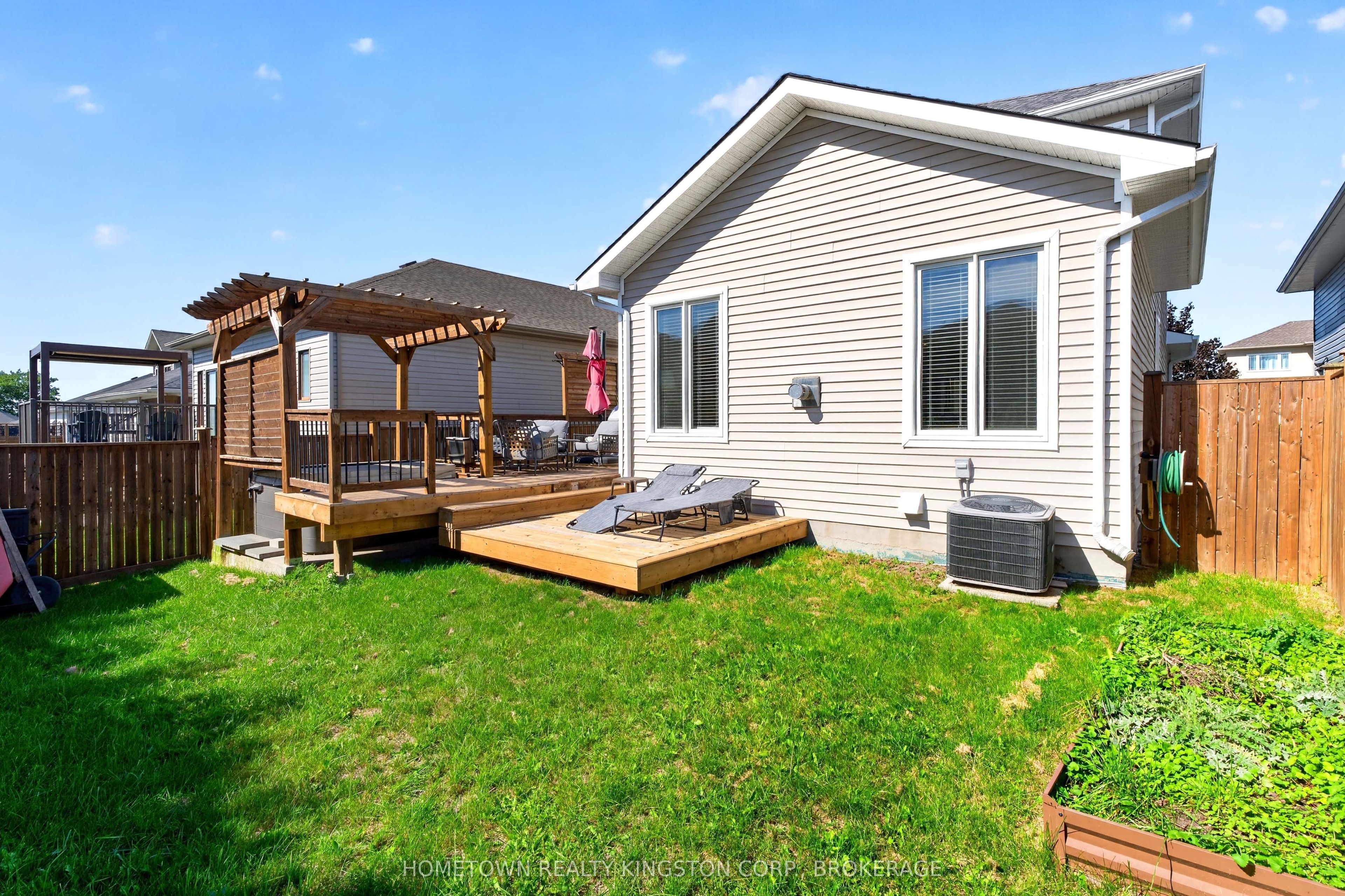 1505 Clover Street Property Photo 29