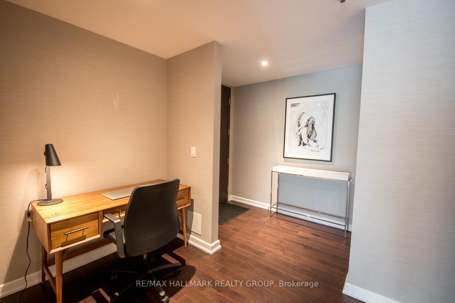 300 Lisgar Street 201 Property Photo 6