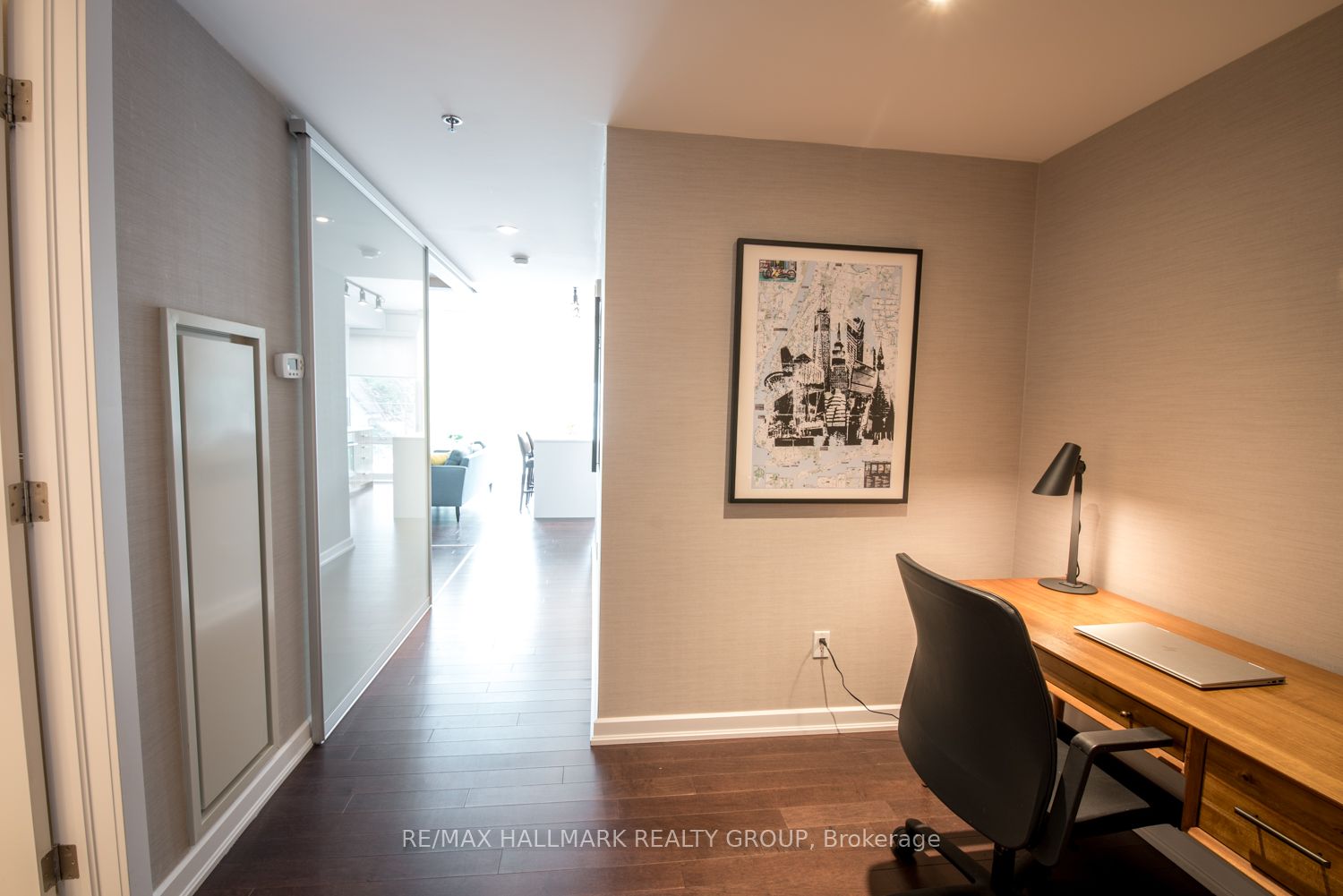 300 Lisgar Street 201 Property Photo 7