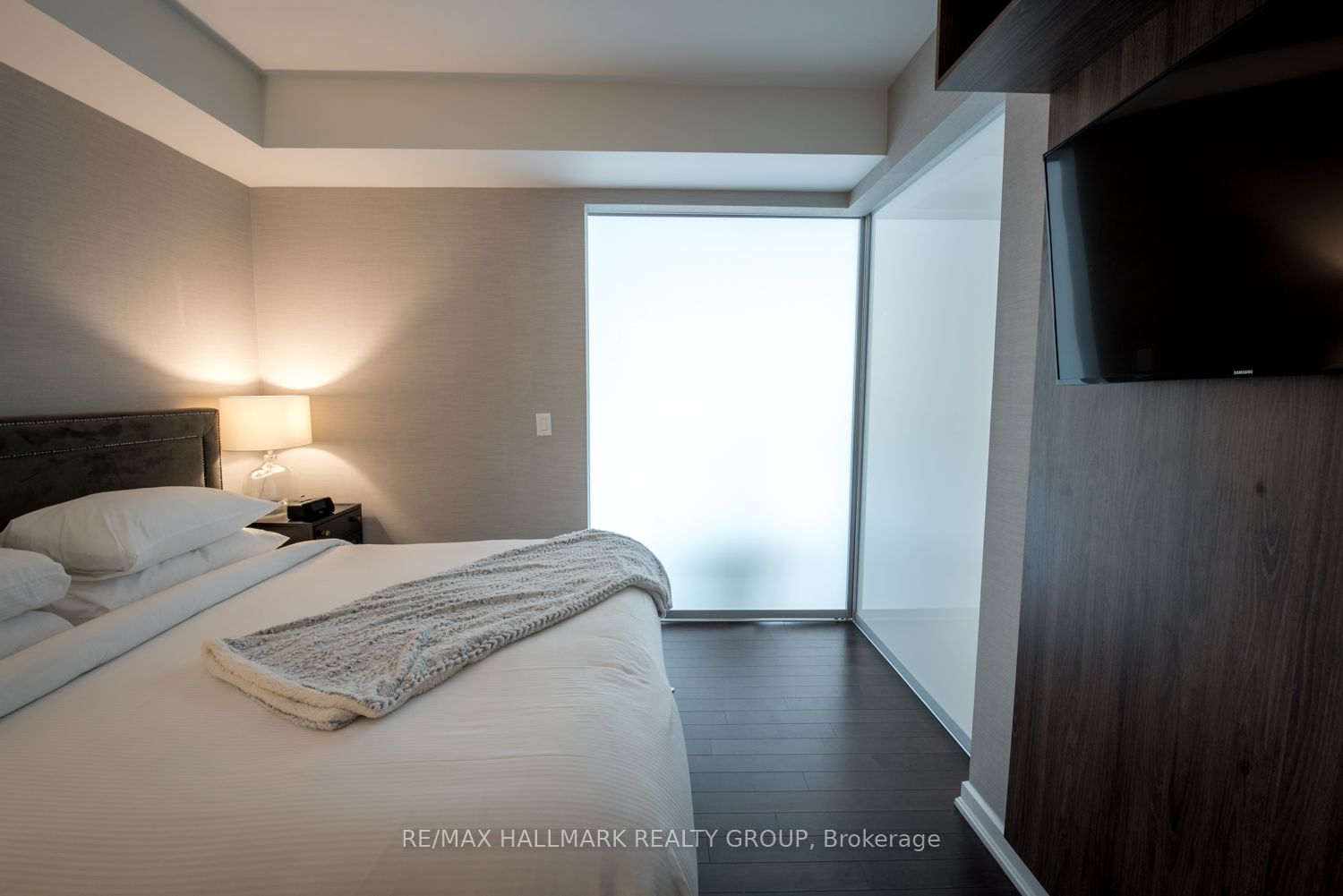 300 Lisgar Street 201 Property Photo 15