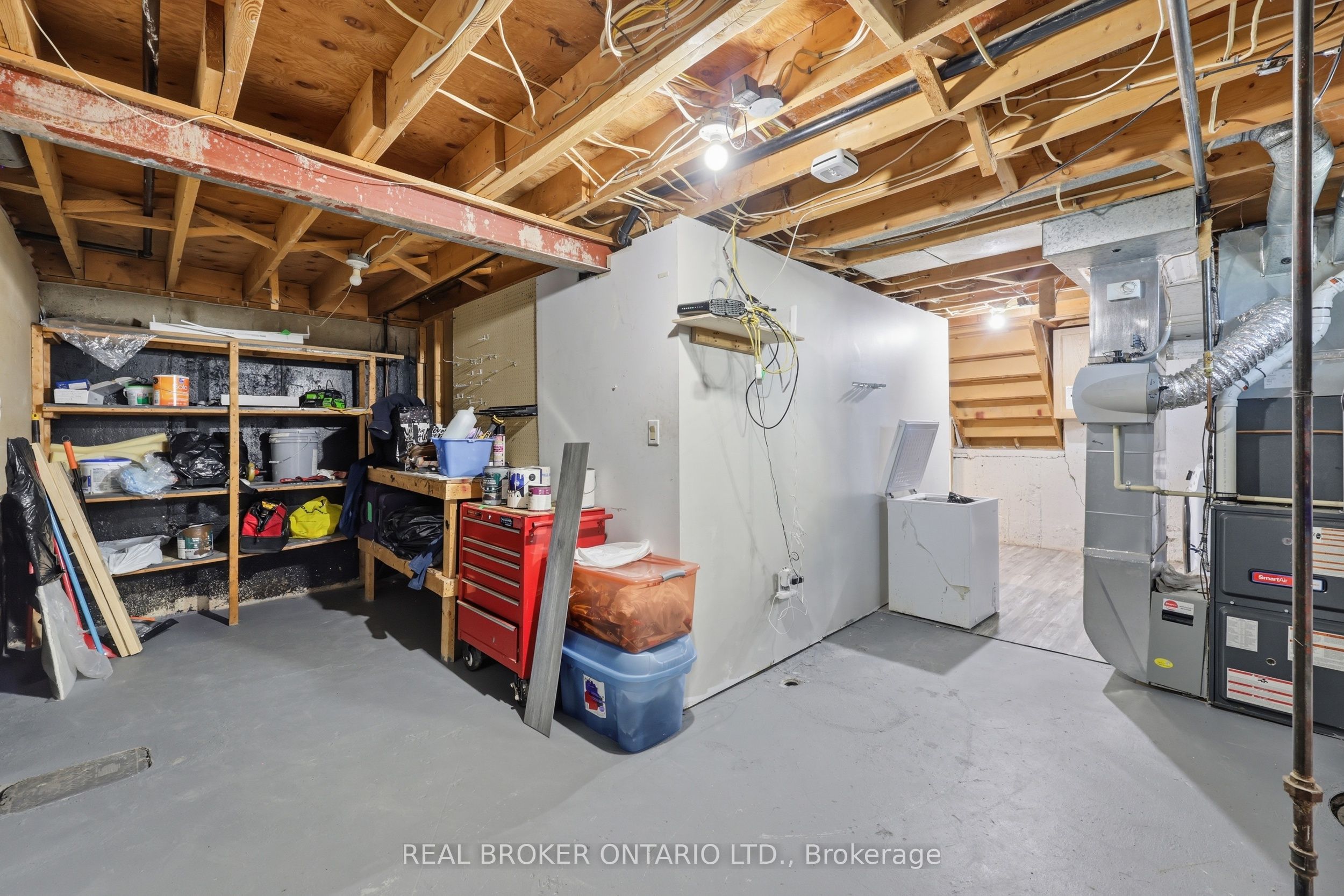 42 Terrace Avenue Property Photo 29