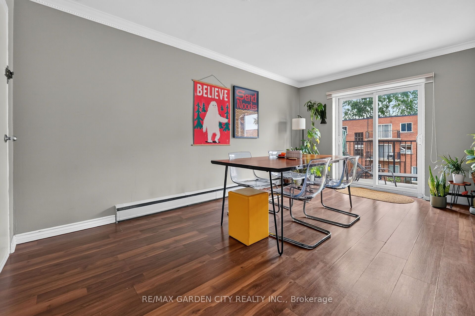 452 Carlton Street S 37 Property Photo 7