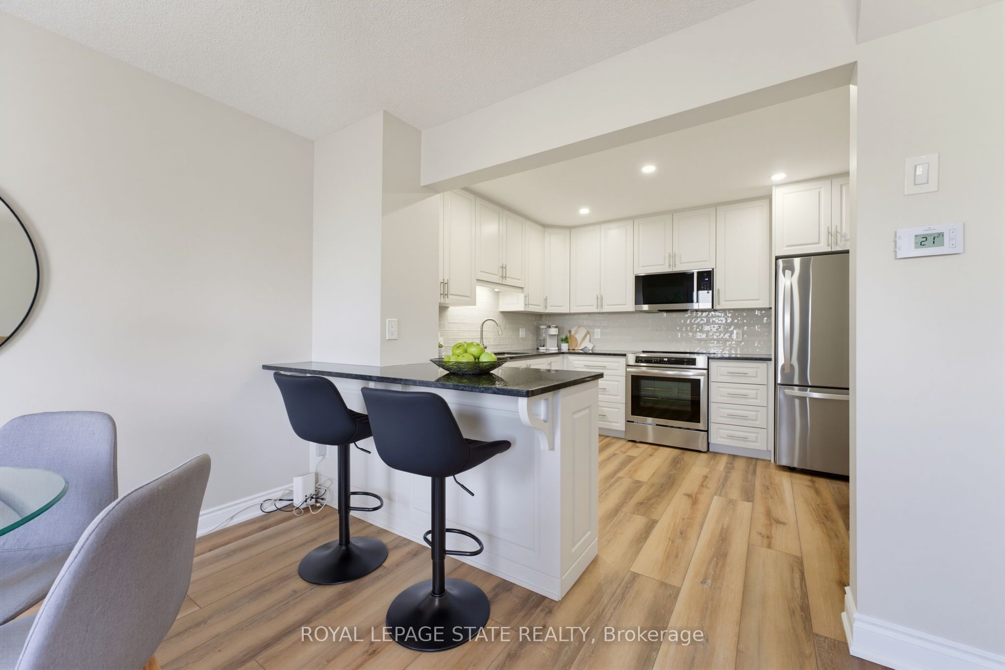 40 Braemar Avenue 2 Property Photo 10