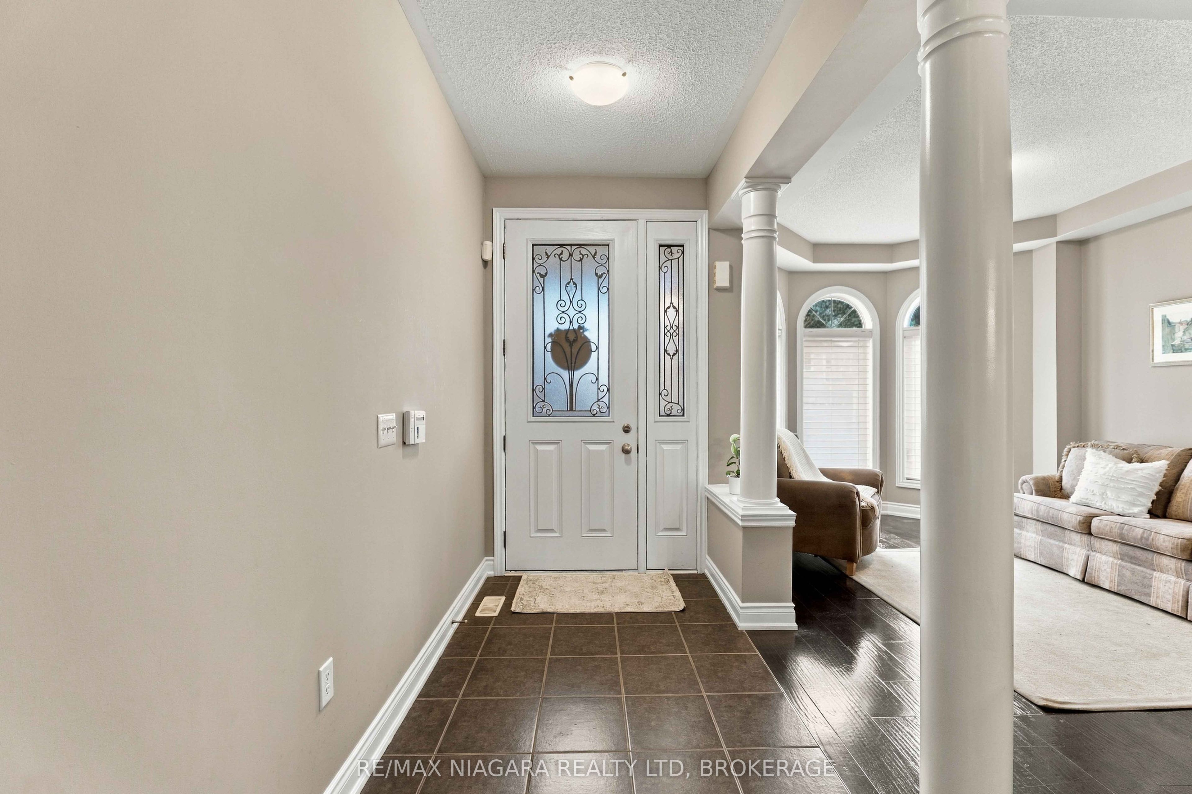 15 Fox Grape Road Property Photo 4