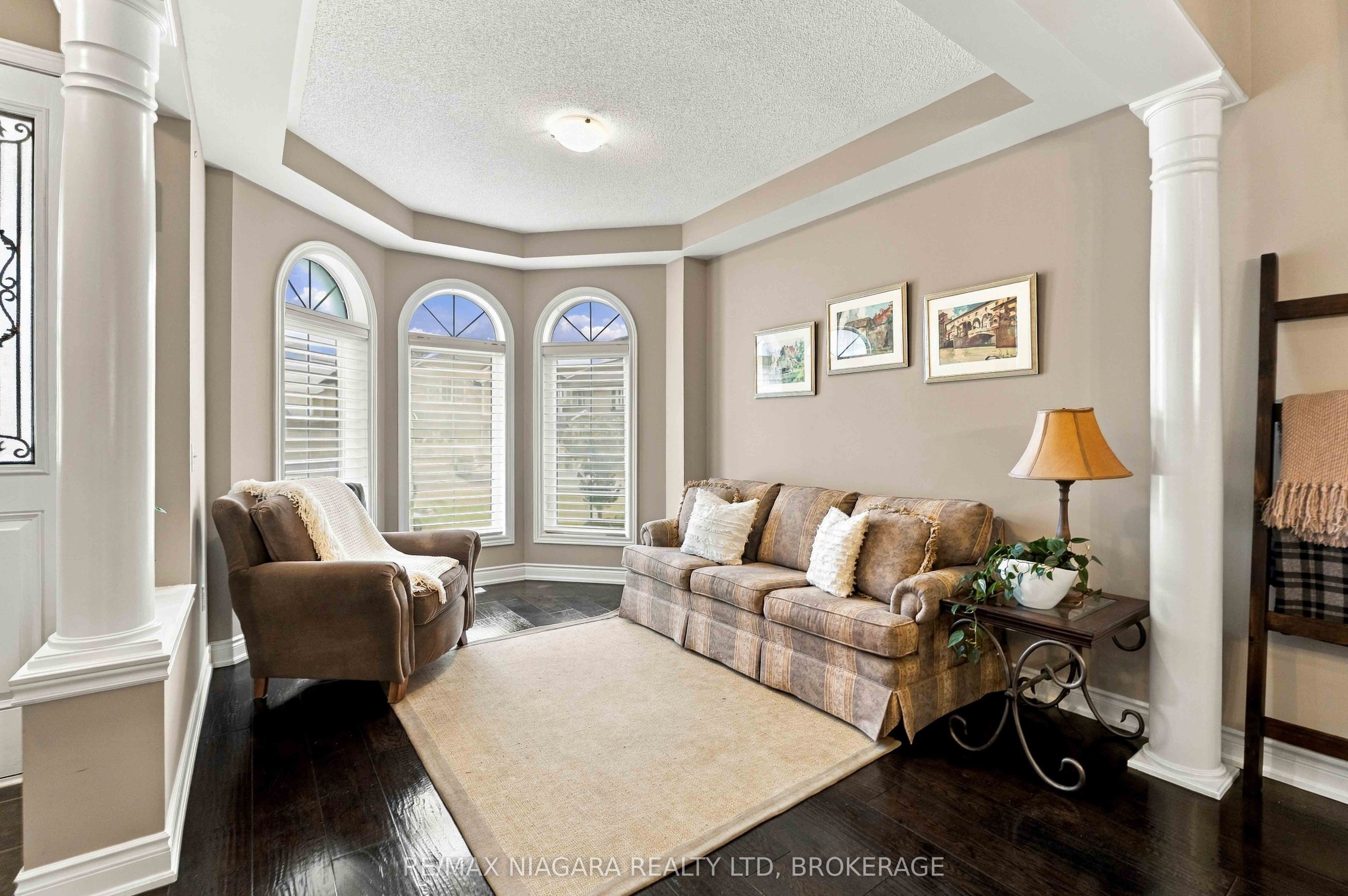 15 Fox Grape Road Property Photo 9