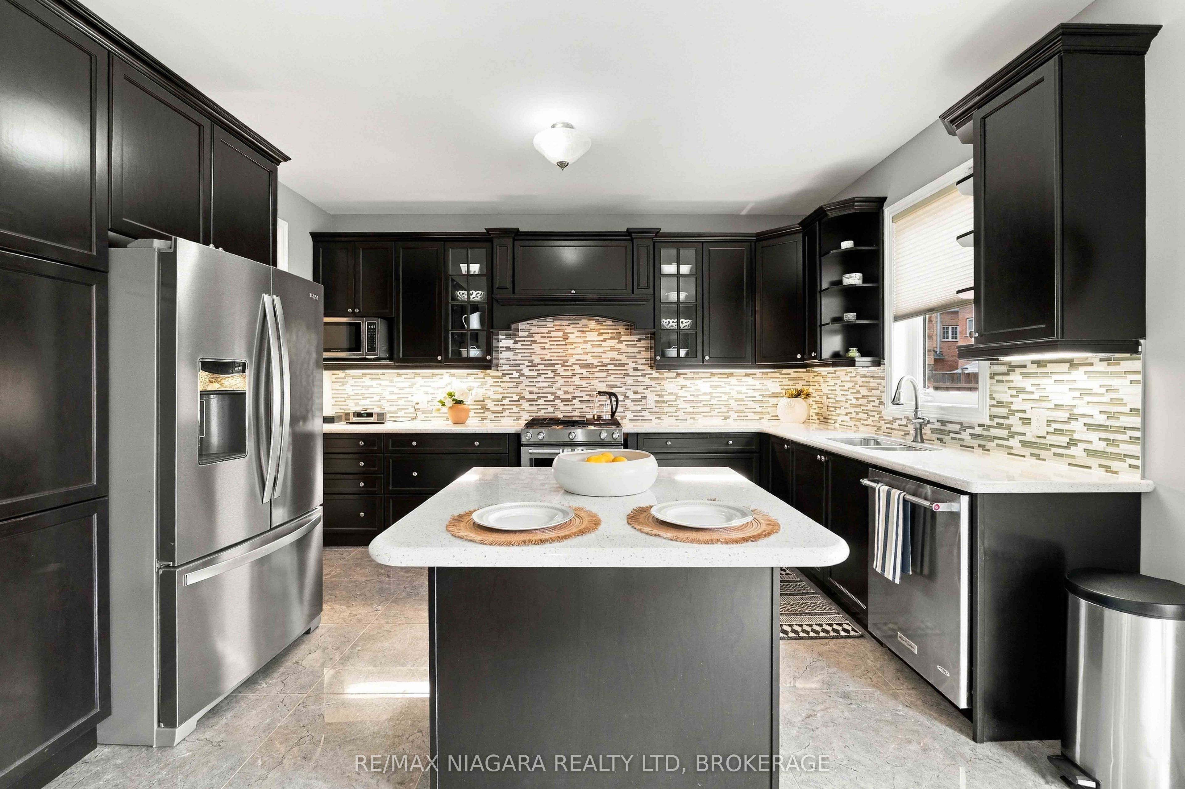 15 Fox Grape Road Property Photo 19