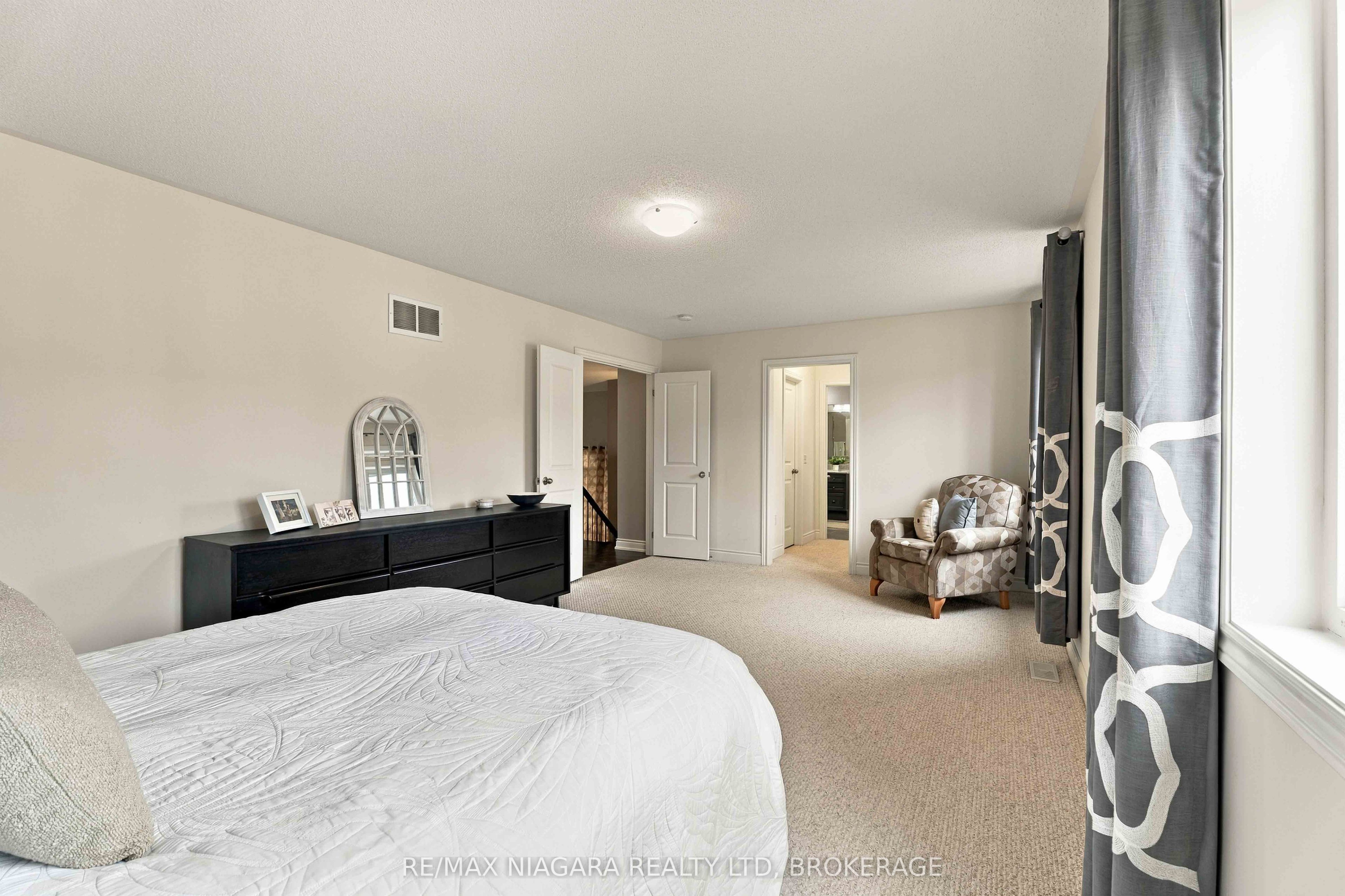 15 Fox Grape Road Property Photo 28
