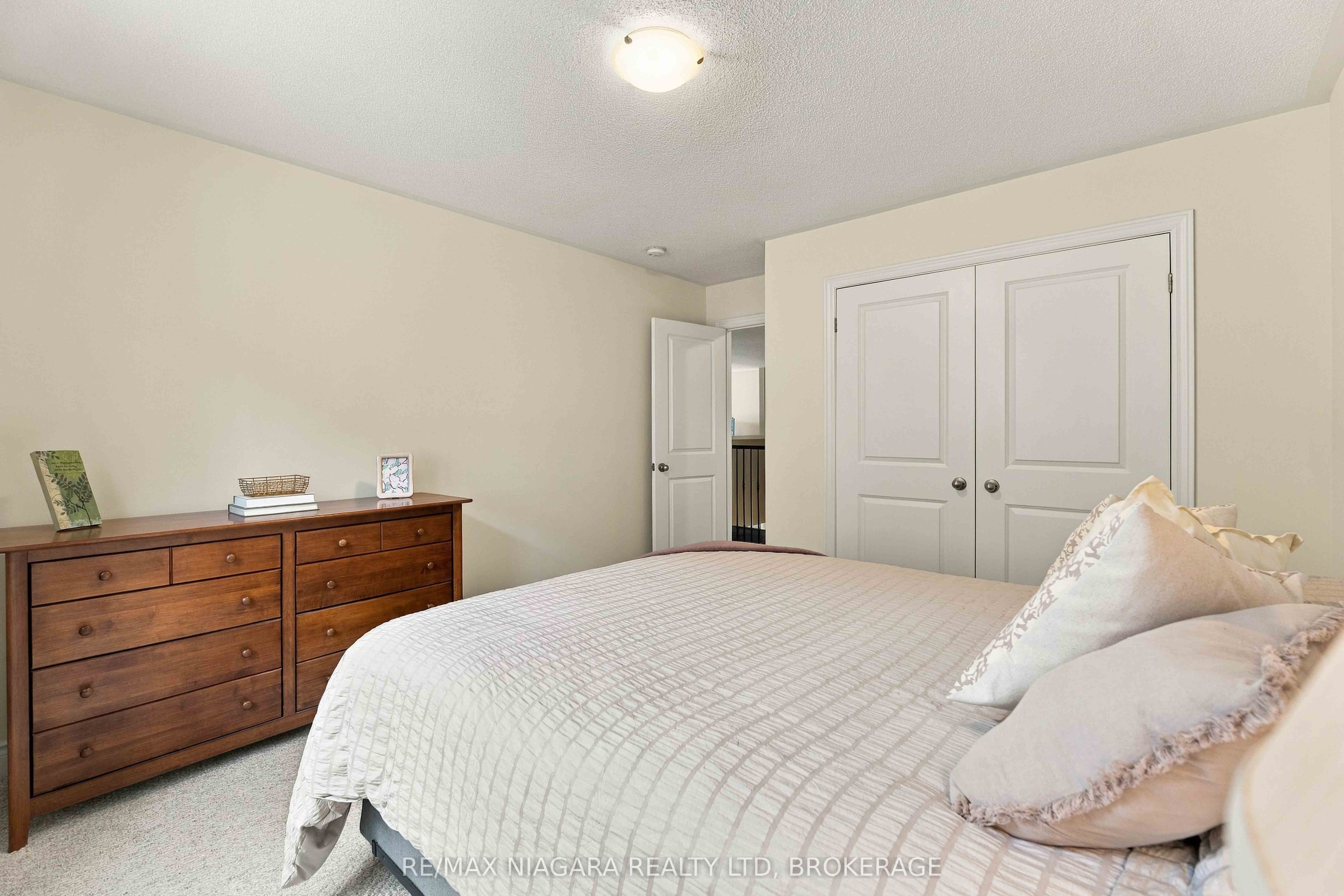 15 Fox Grape Road Property Photo 32