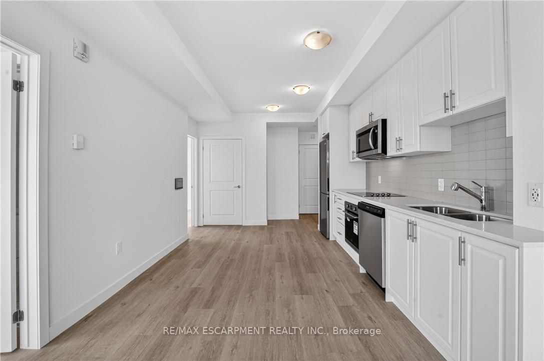 461 Green Road 718 Property Photo 10