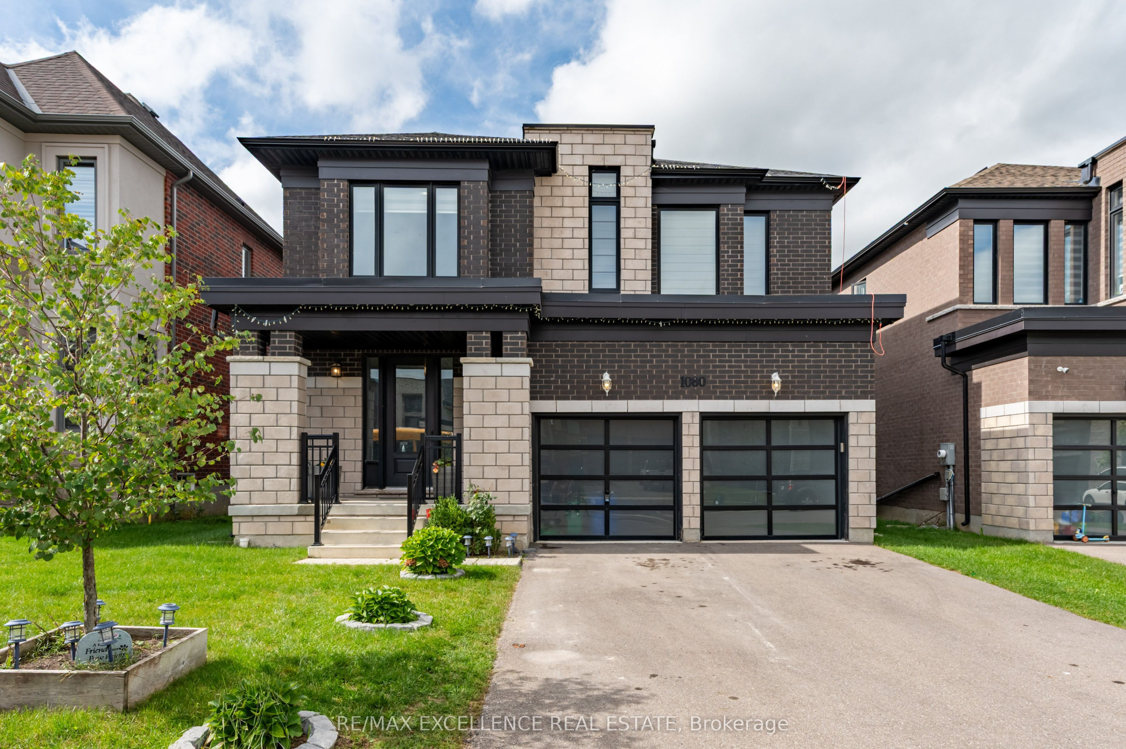 1080 Edinburgh Drive Property Photo 1