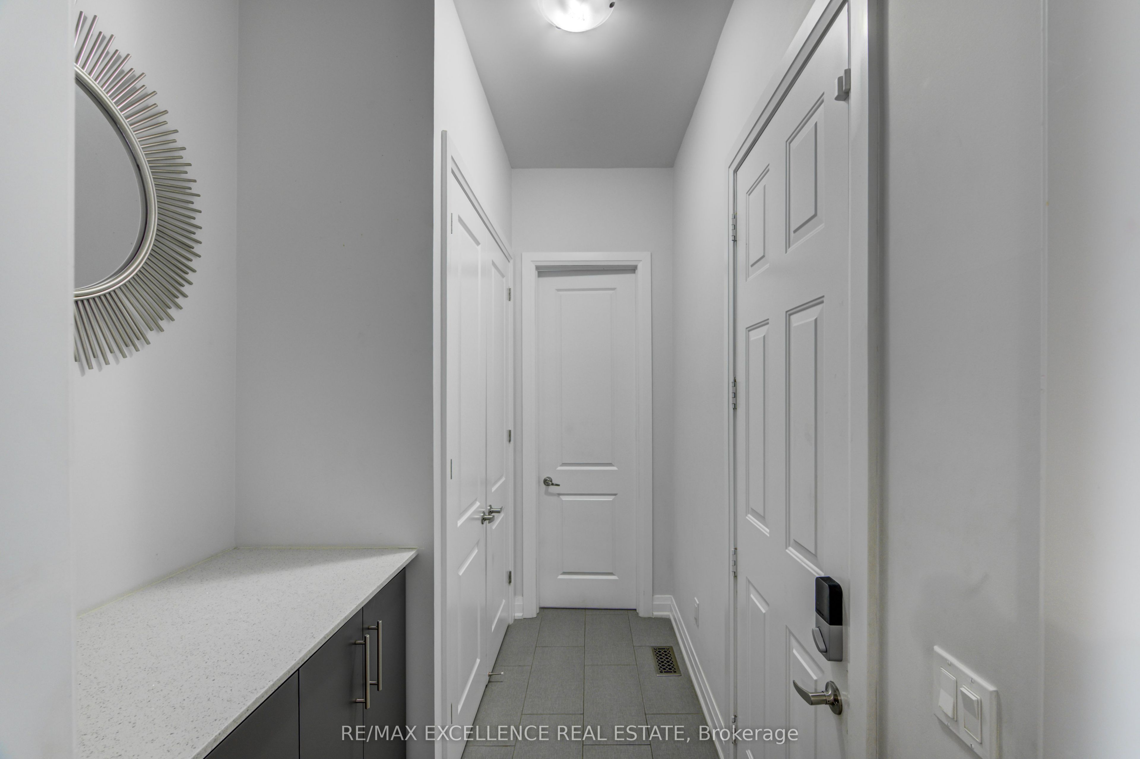 1080 Edinburgh Drive Property Photo 22