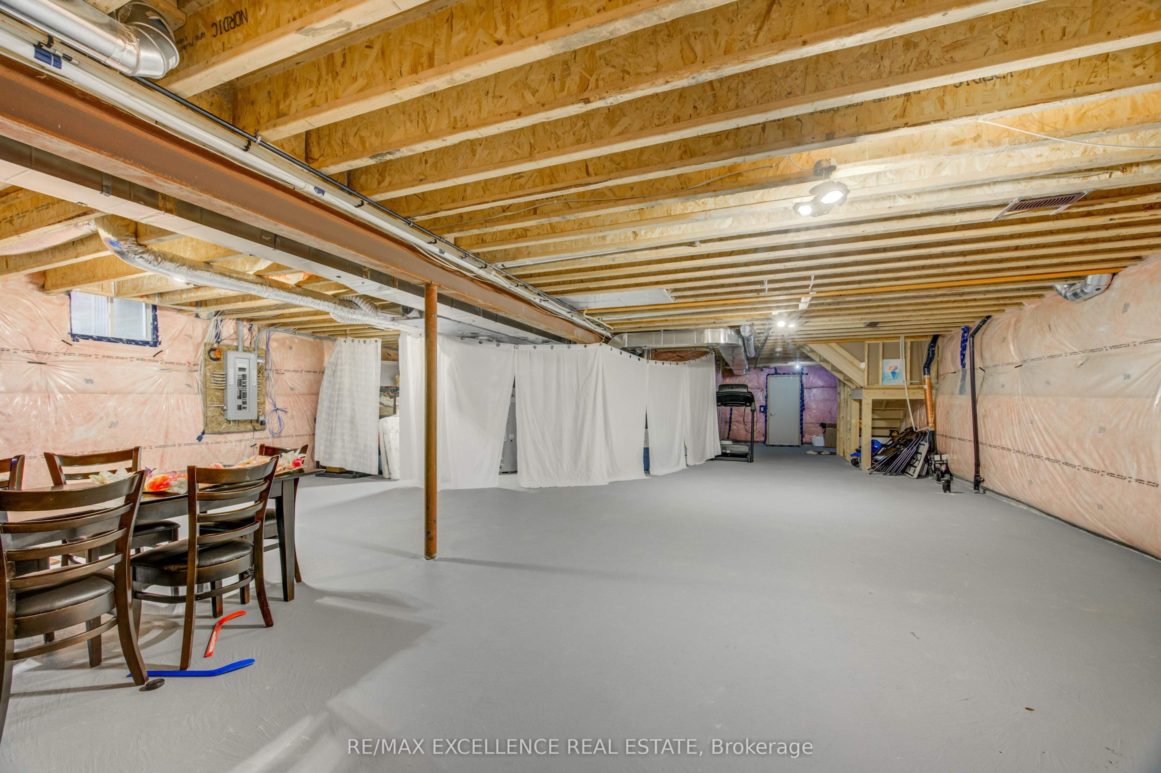1080 Edinburgh Drive Property Photo 41