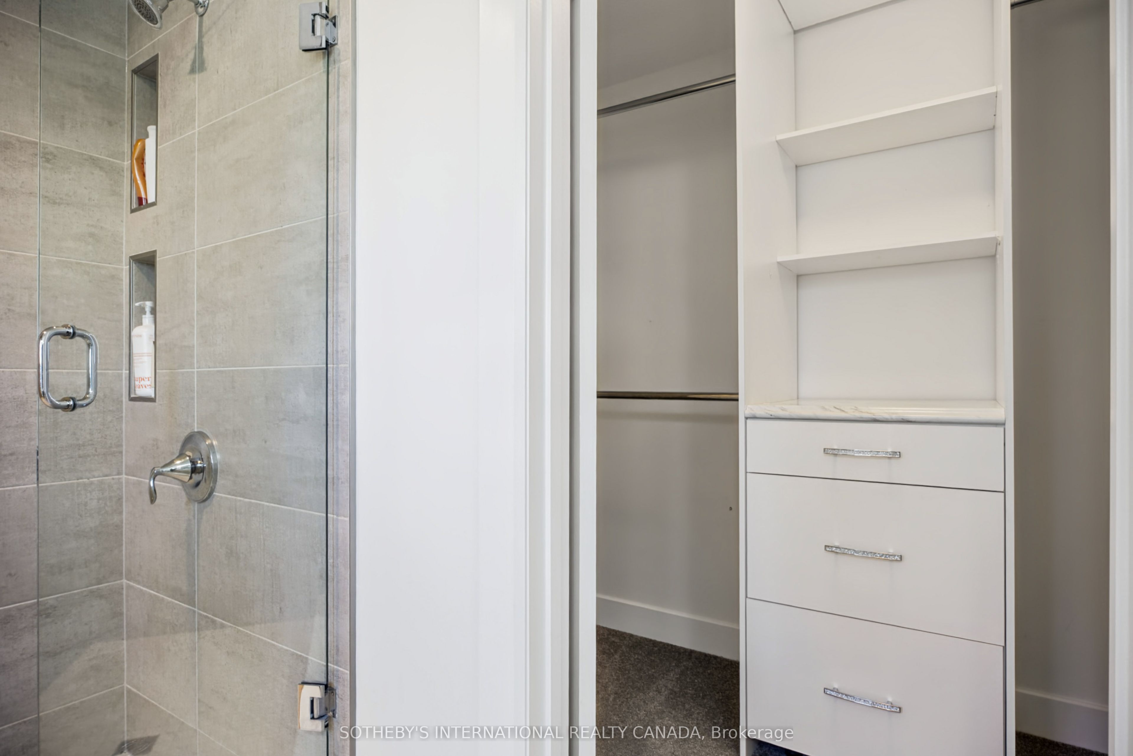 2229 Wateroak Drive Property Photo 24