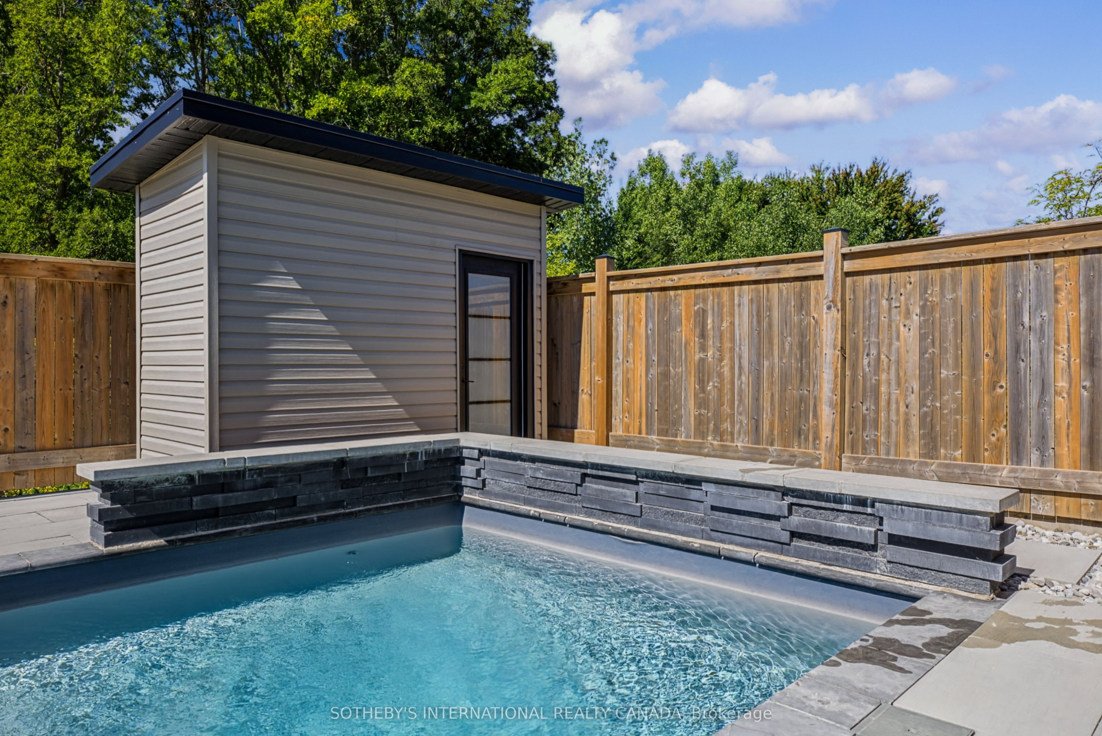 2229 Wateroak Drive Property Photo 37