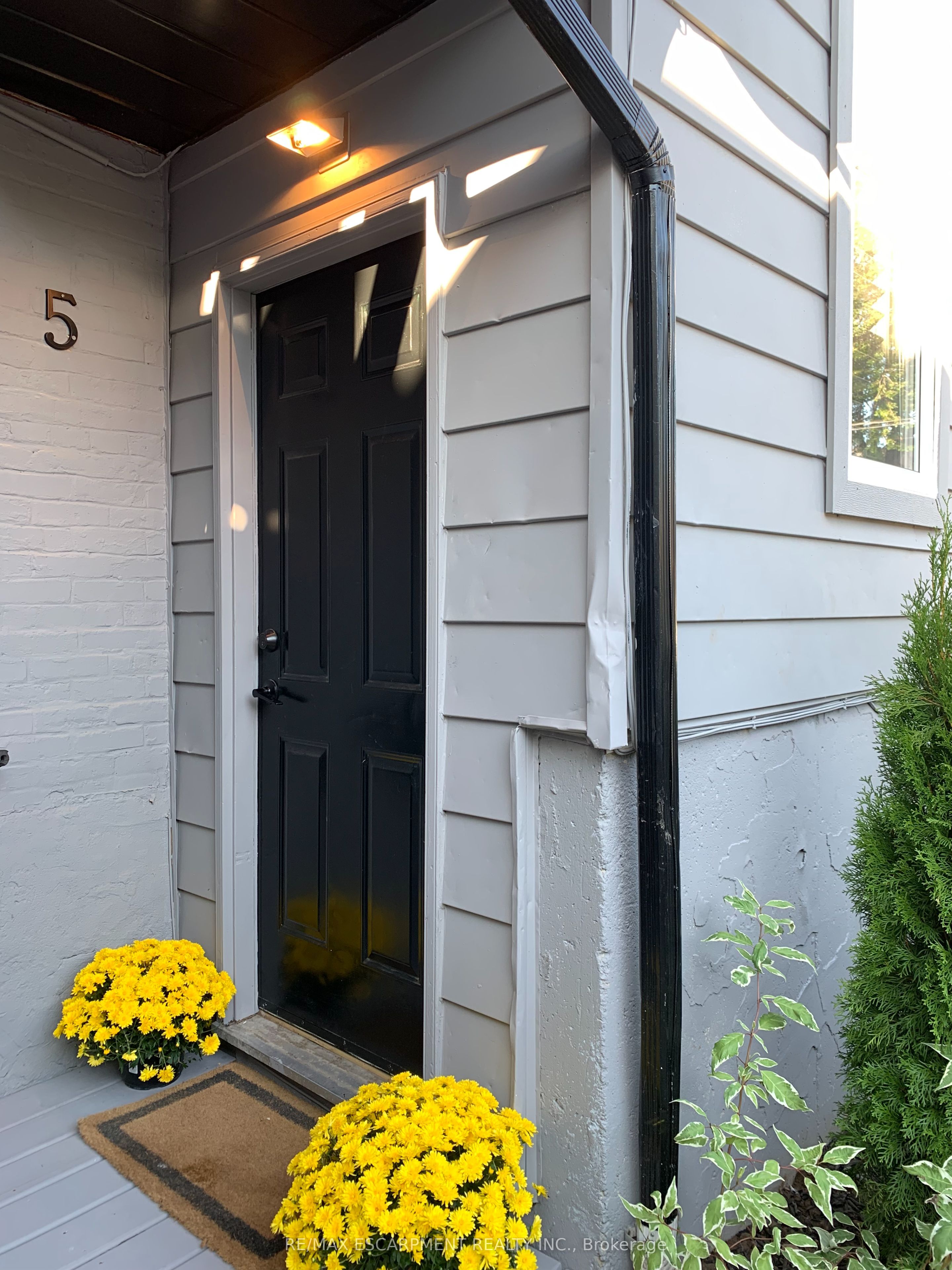 74 West Avenue N 5 Property Photo 5