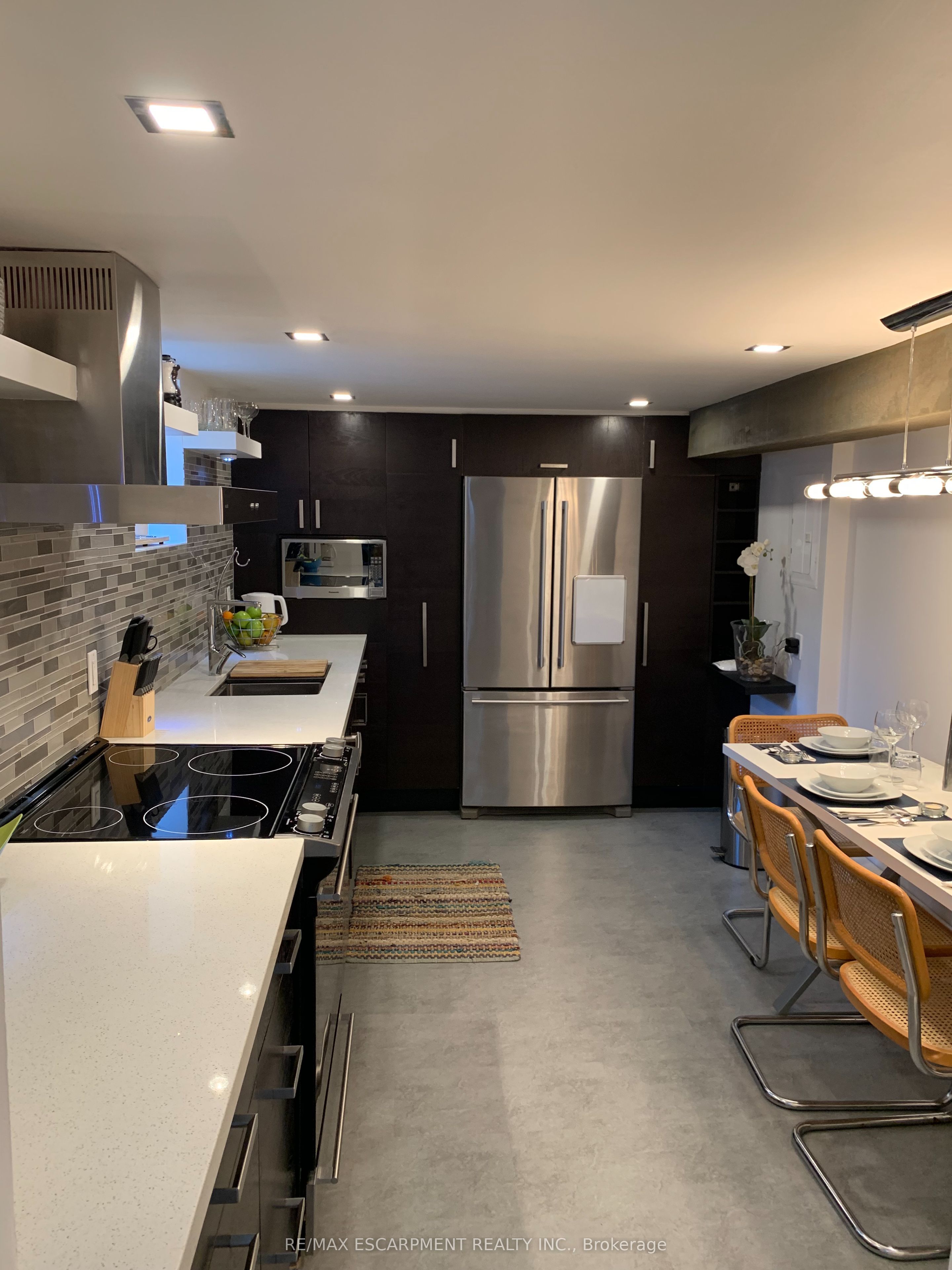 74 West Avenue N 5 Property Photo 8