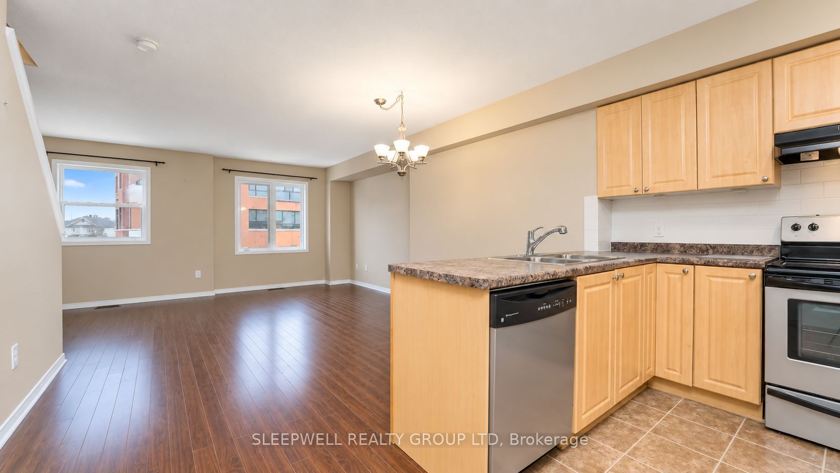 231 Kennevale Drive Property Photo 3