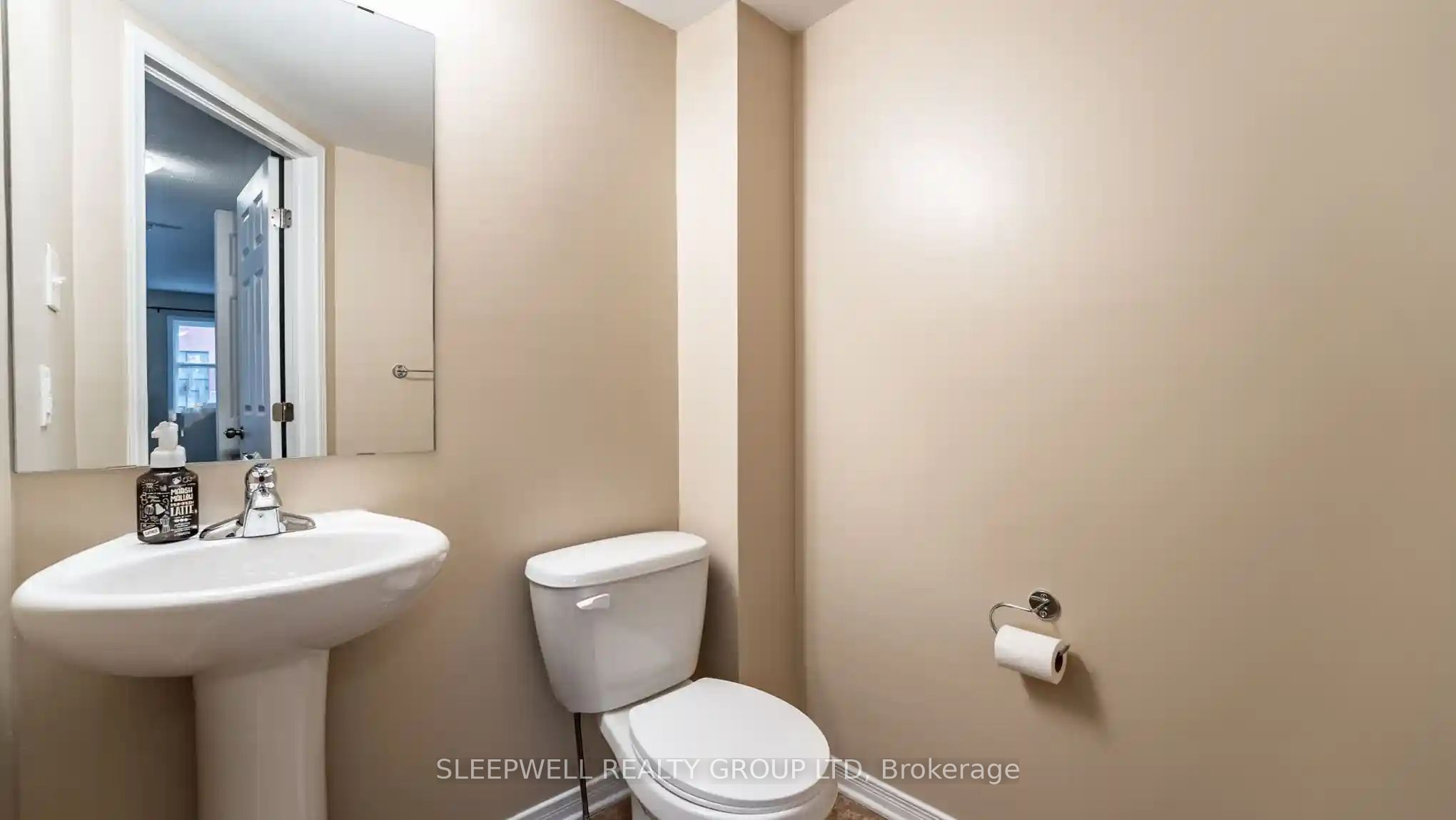 231 Kennevale Drive Property Photo 8