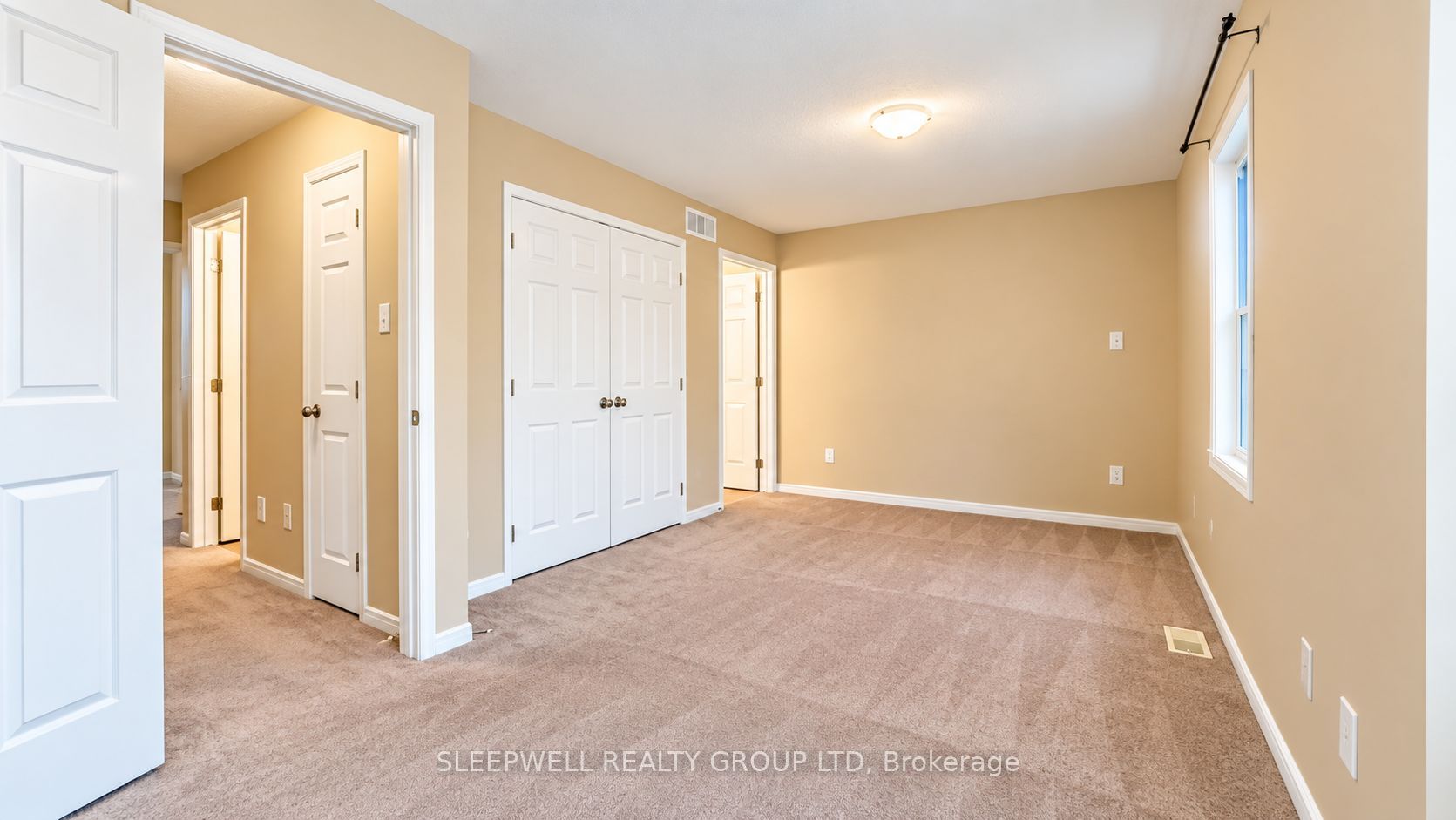 231 Kennevale Drive Property Photo 12