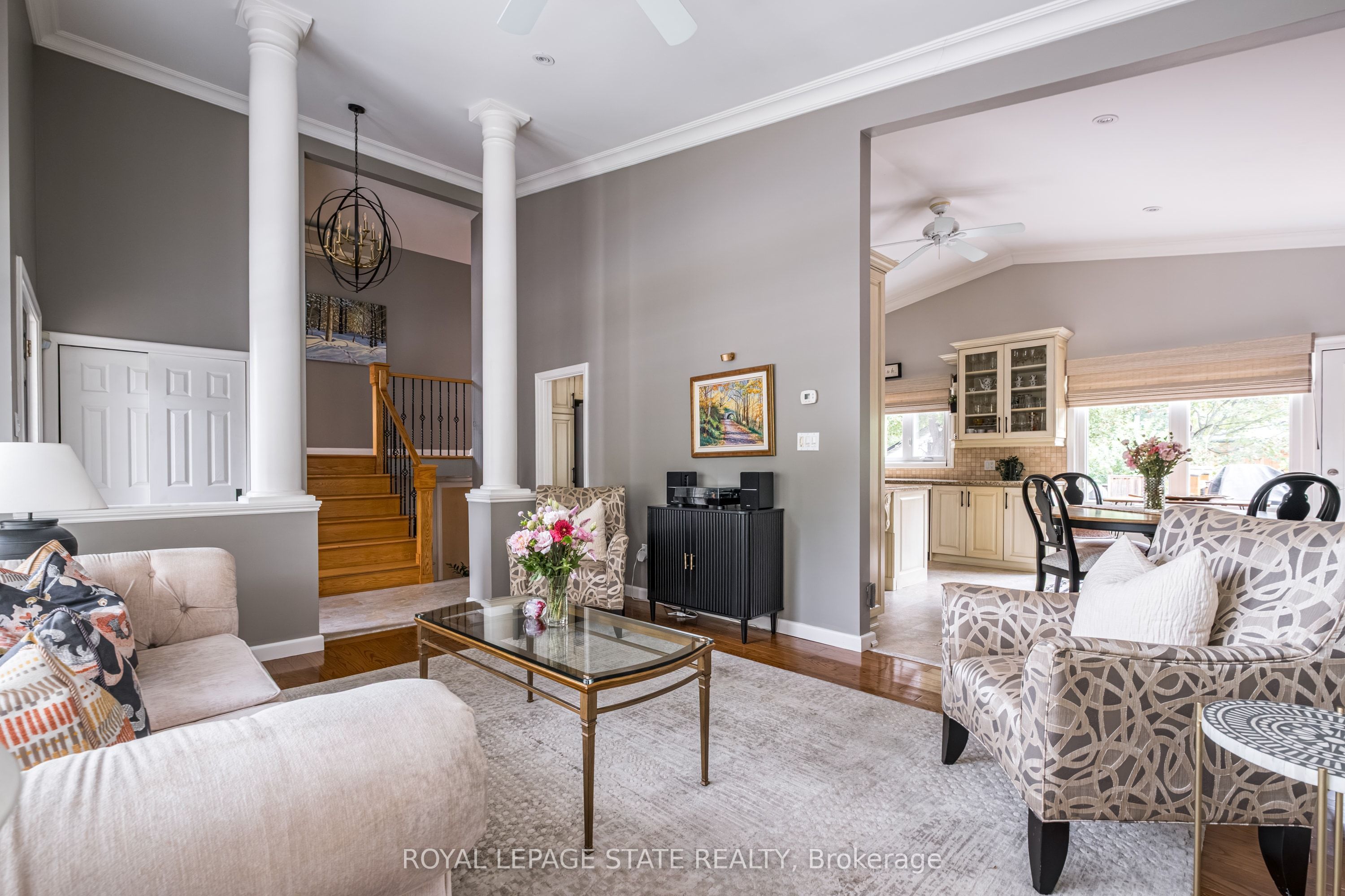 54 Inverness Avenue W Property Photo 8