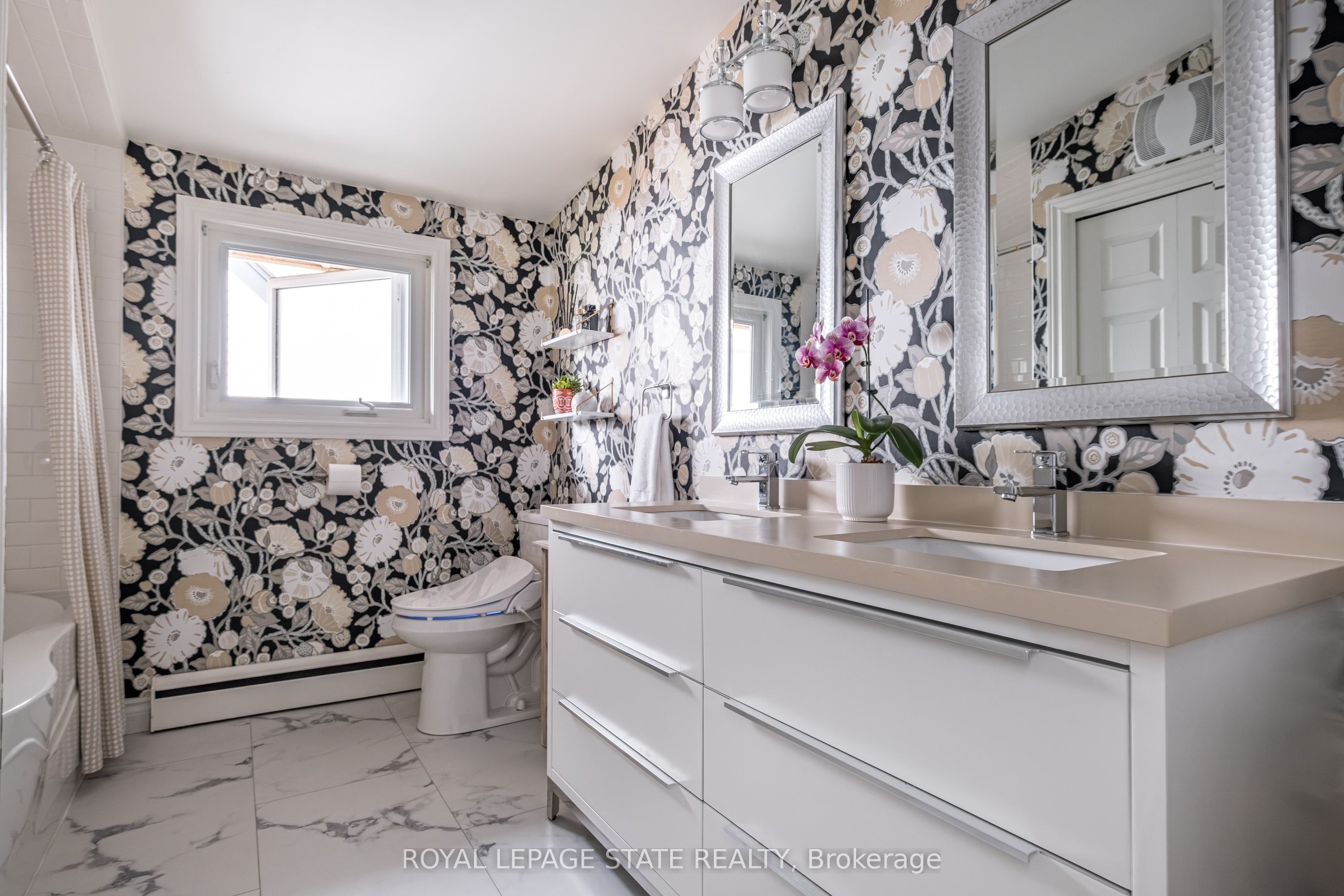 54 Inverness Avenue W Property Photo 28