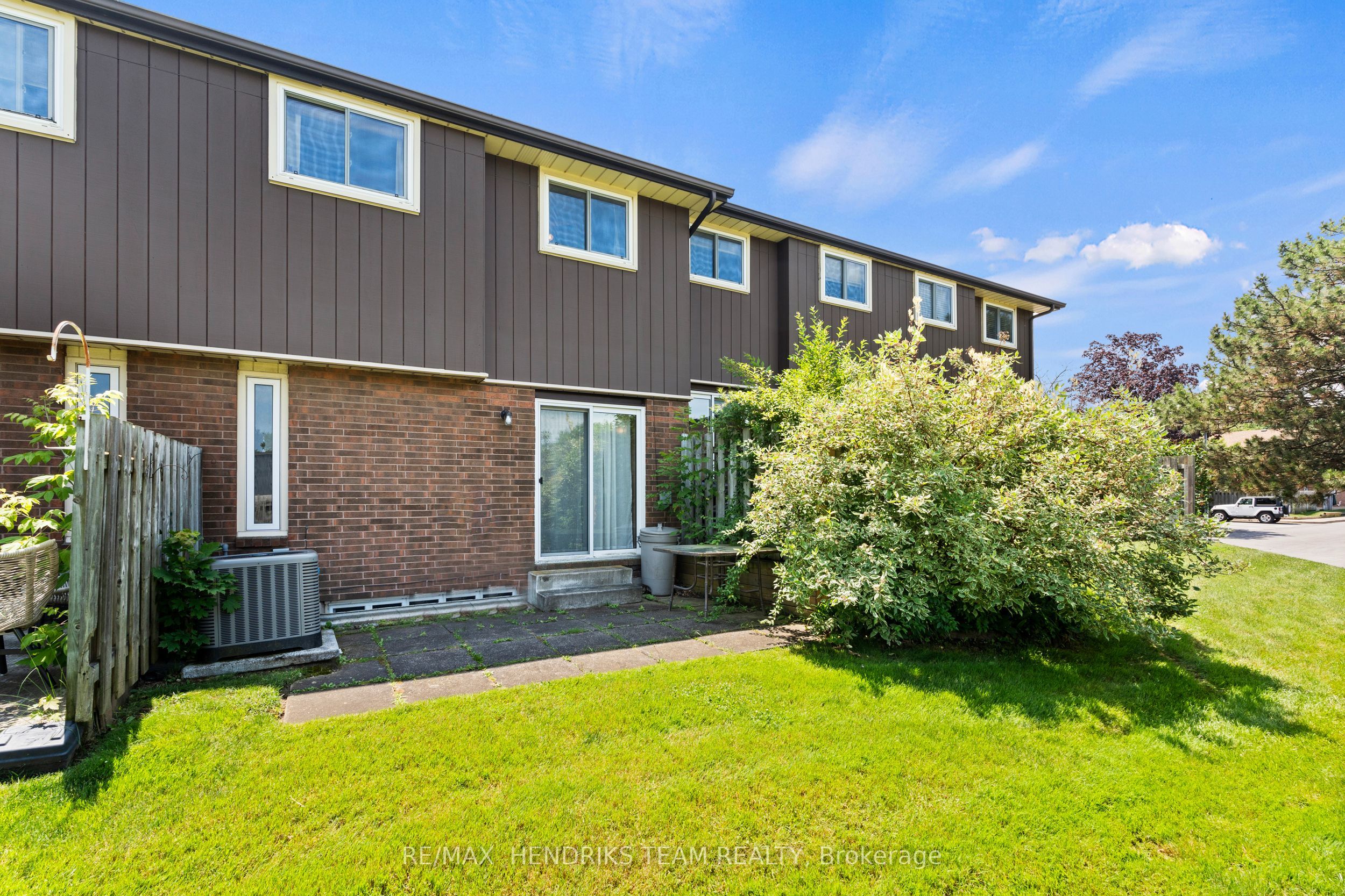 64 Forster Street 20 Property Photo 23