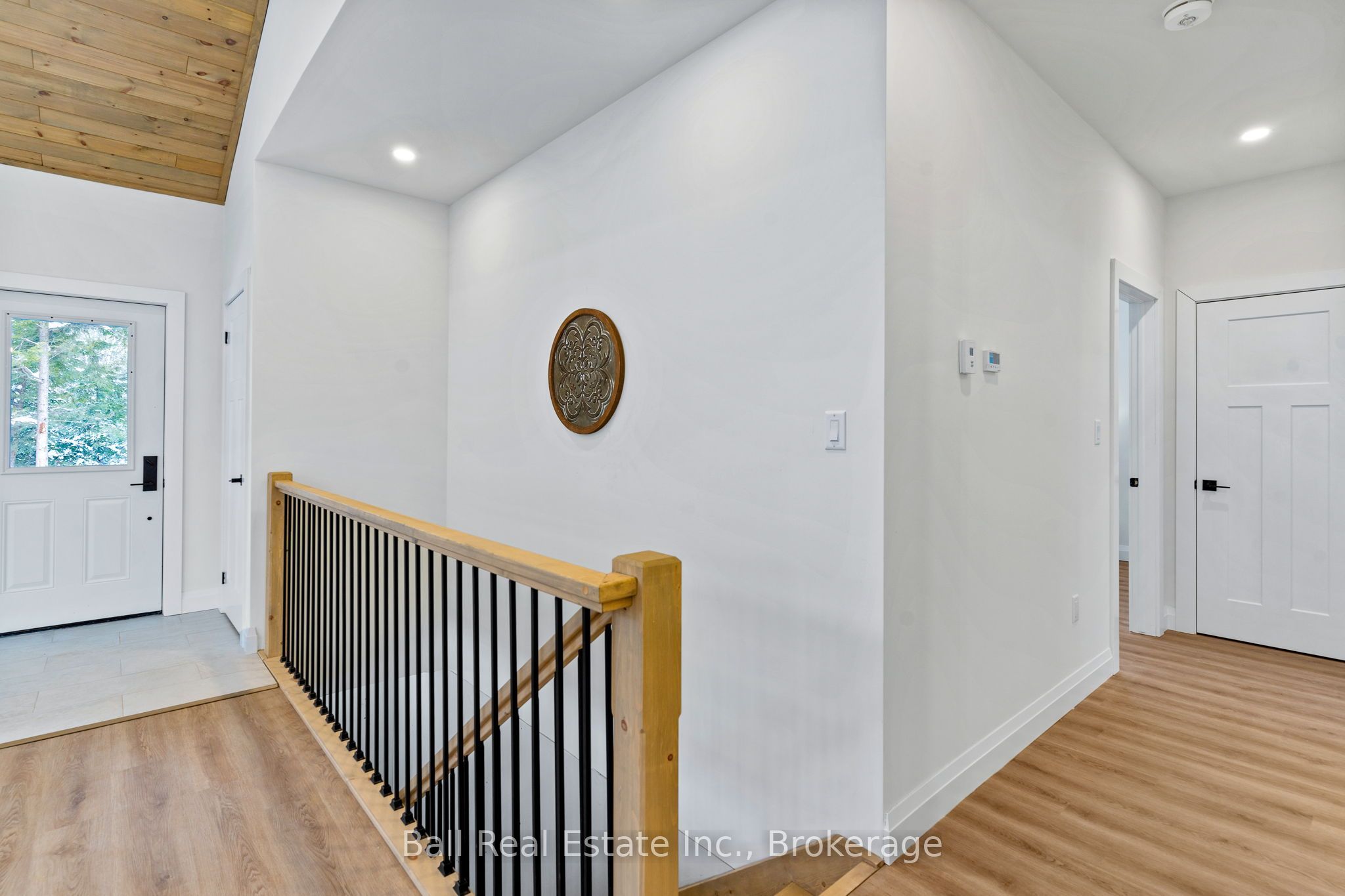 180 Lakeview Street Property Photo 31