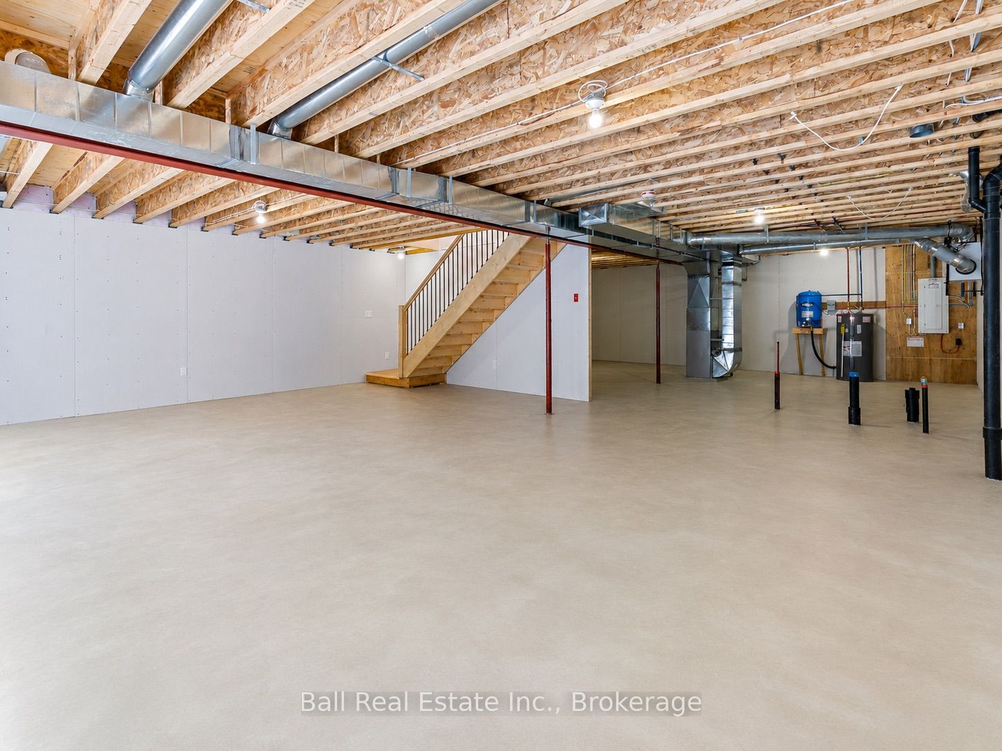 180 Lakeview Street Property Photo 32