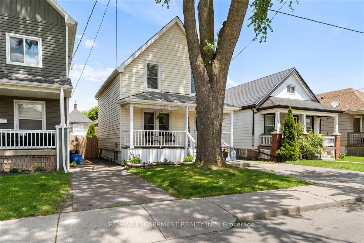 17 Craigmiller Avenue Property Photo 1