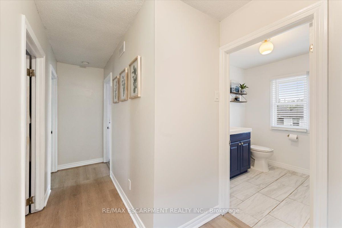 17 Craigmiller Avenue Property Photo 18