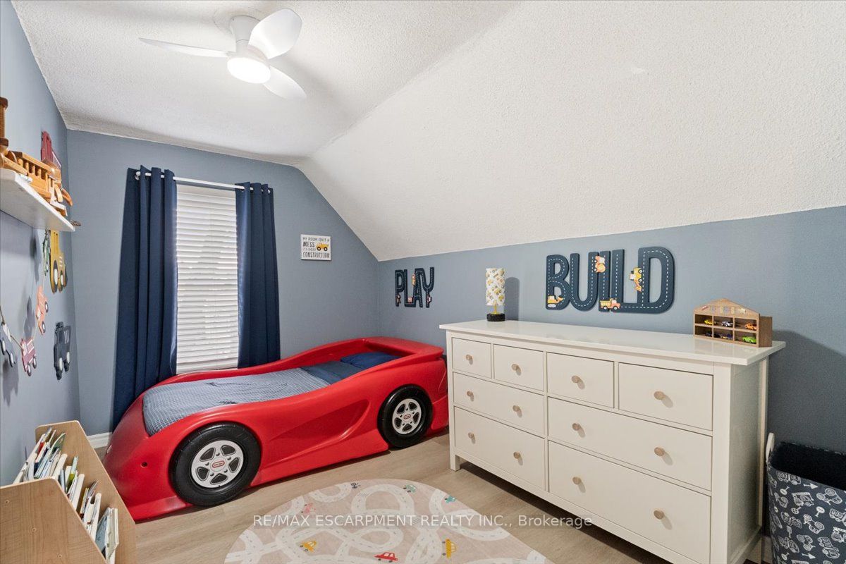 17 Craigmiller Avenue Property Photo 21