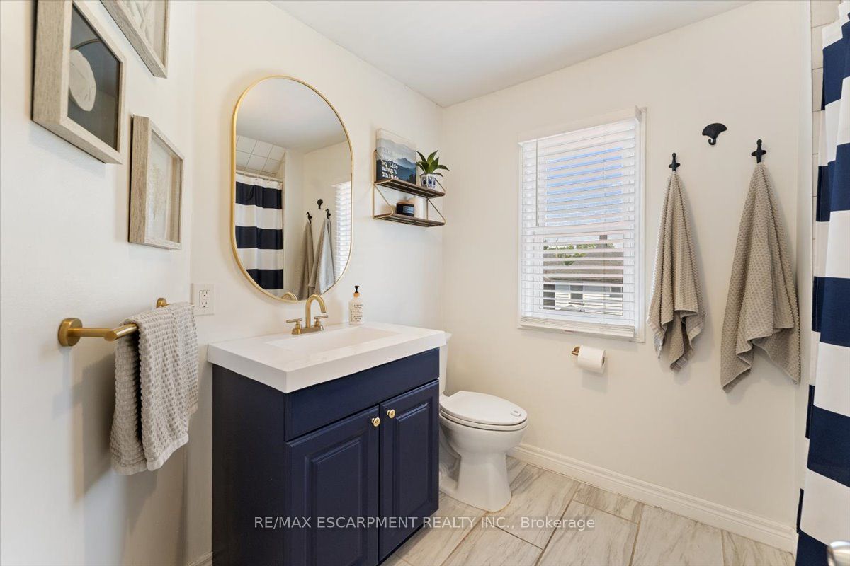 17 Craigmiller Avenue Property Photo 25