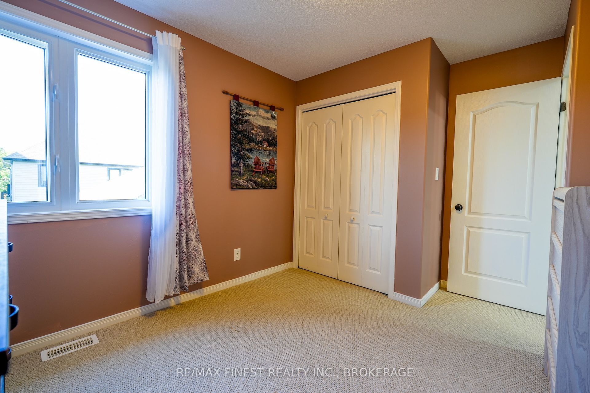 1736 Reginald Bart Drive Property Photo 22