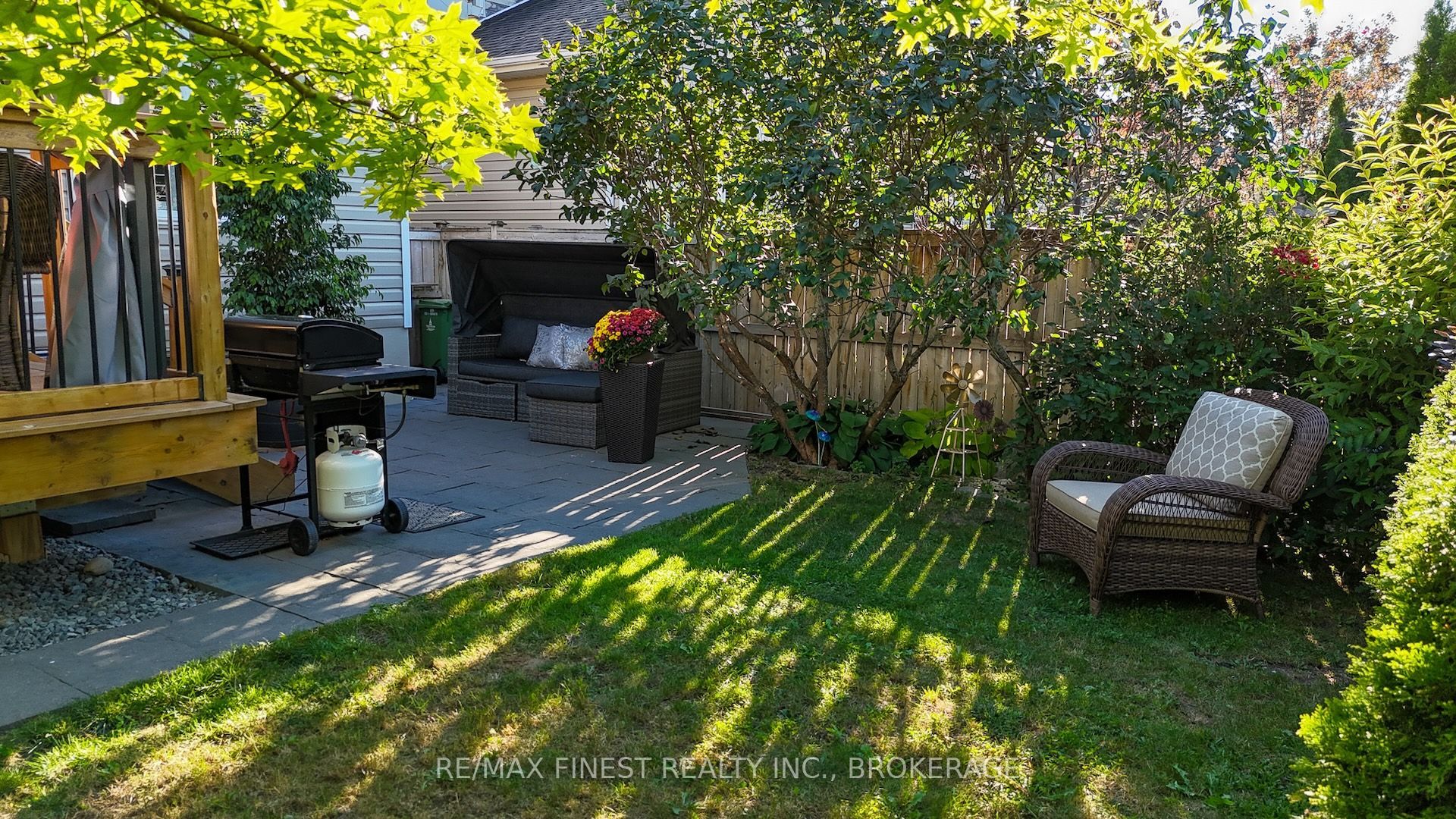 1736 Reginald Bart Drive Property Photo 36