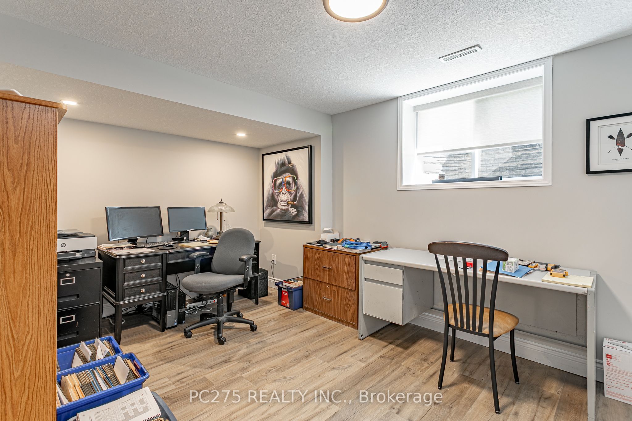 9 Foxborough Place Property Photo 35