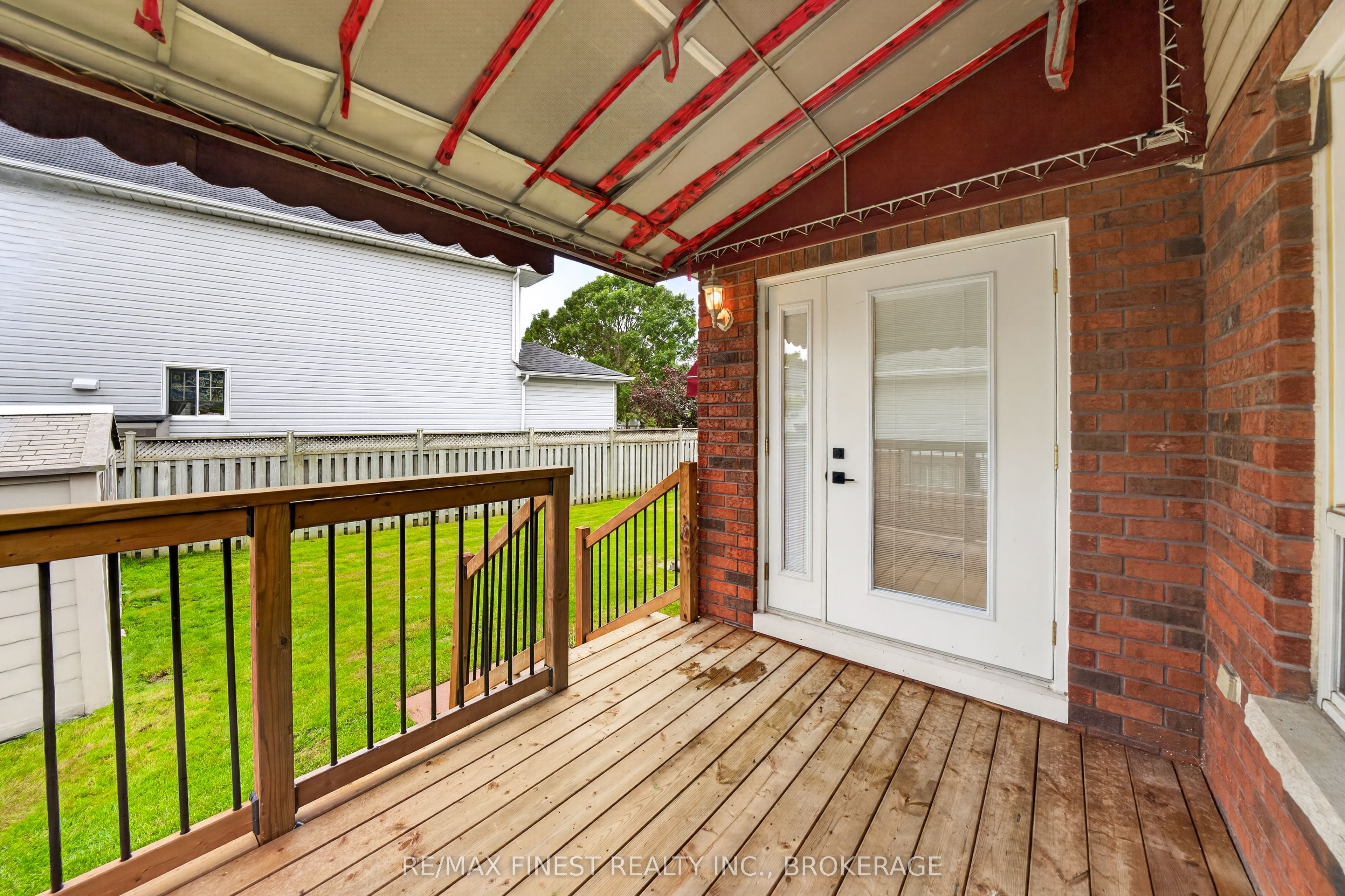 975 Ringstead Street Property Photo 24