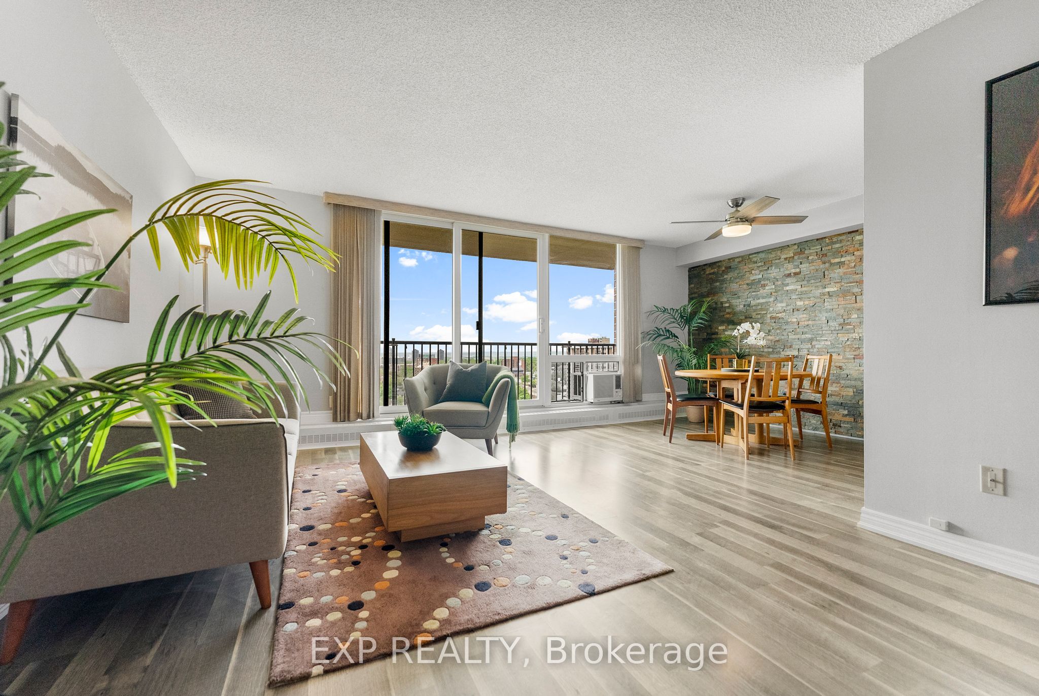 665 Bathgate Drive 1603 Property Photo 8