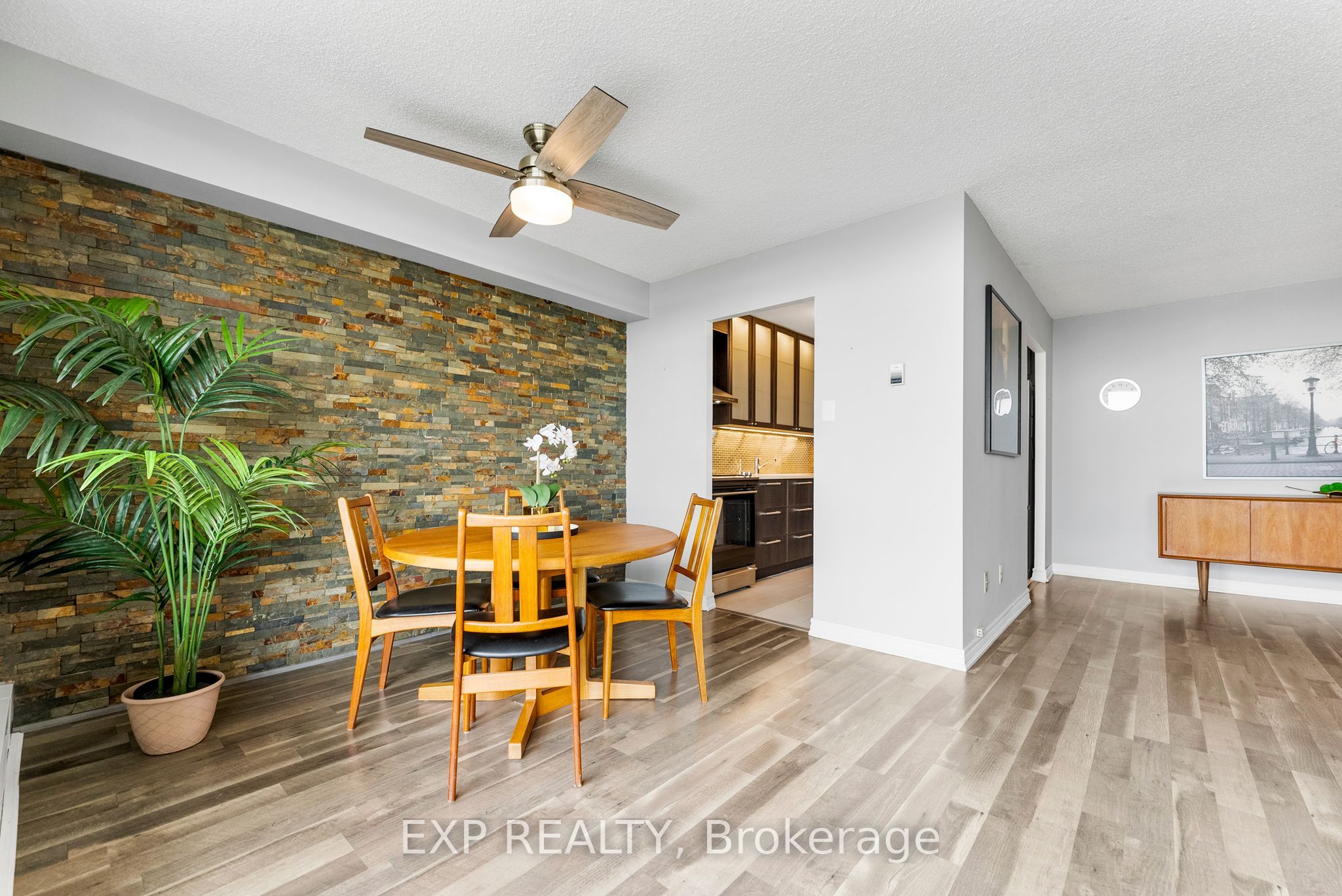 665 Bathgate Drive 1603 Property Photo 13