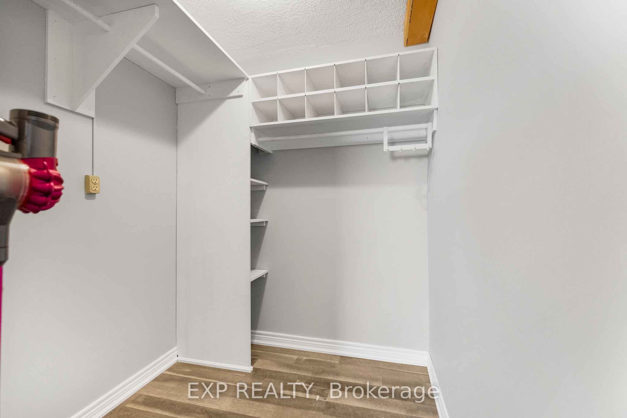 665 Bathgate Drive 1603 Property Photo 48
