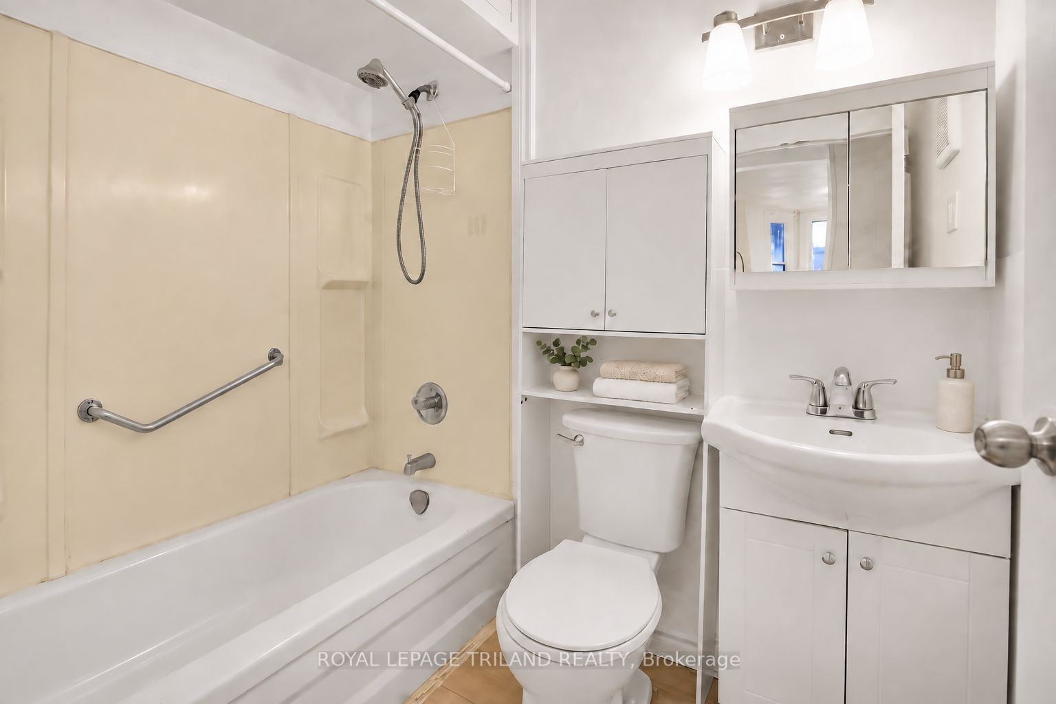 21 Jessie Street 2 Property Photo 9