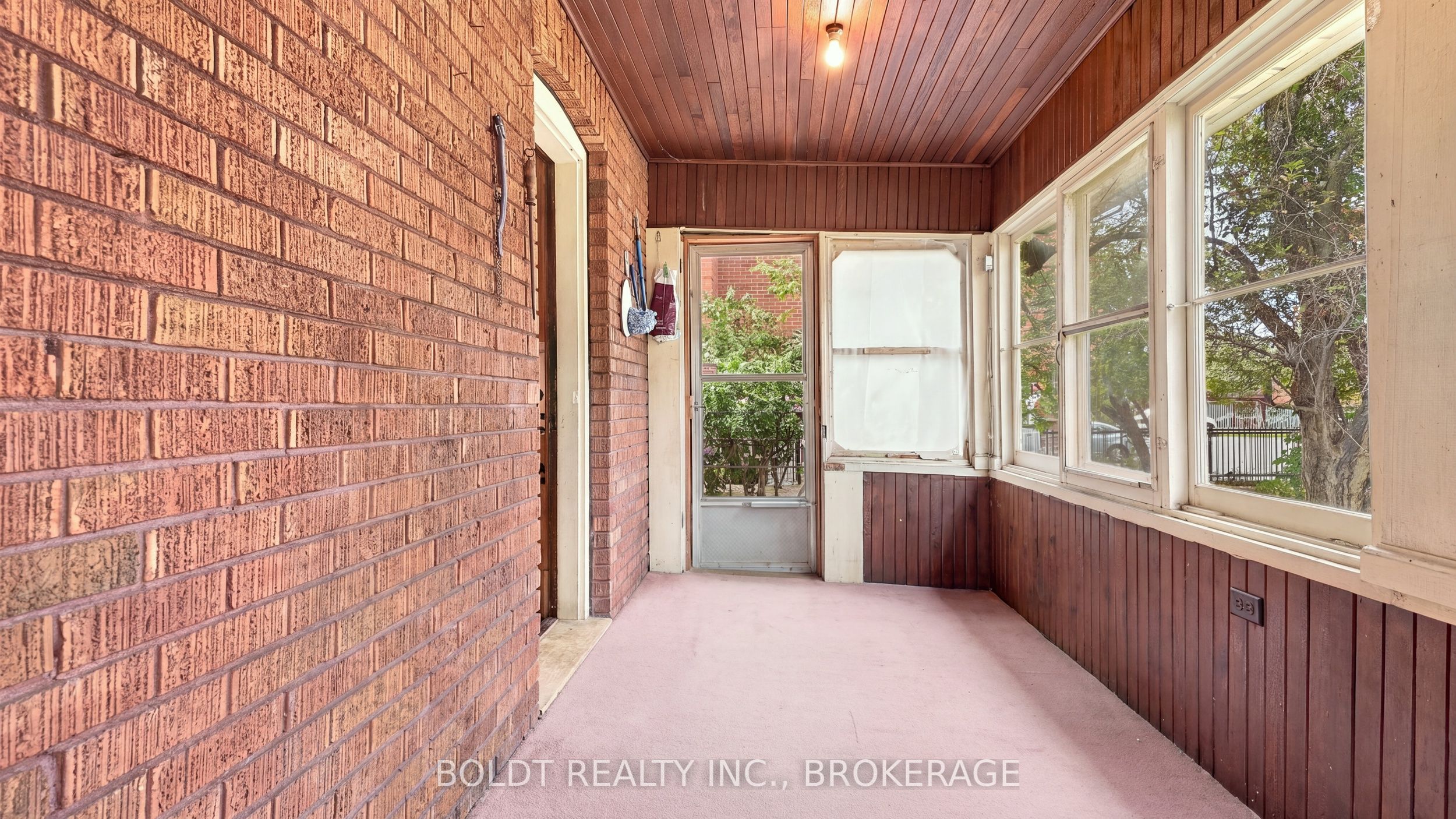 4497 Morrison Street Property Photo 18