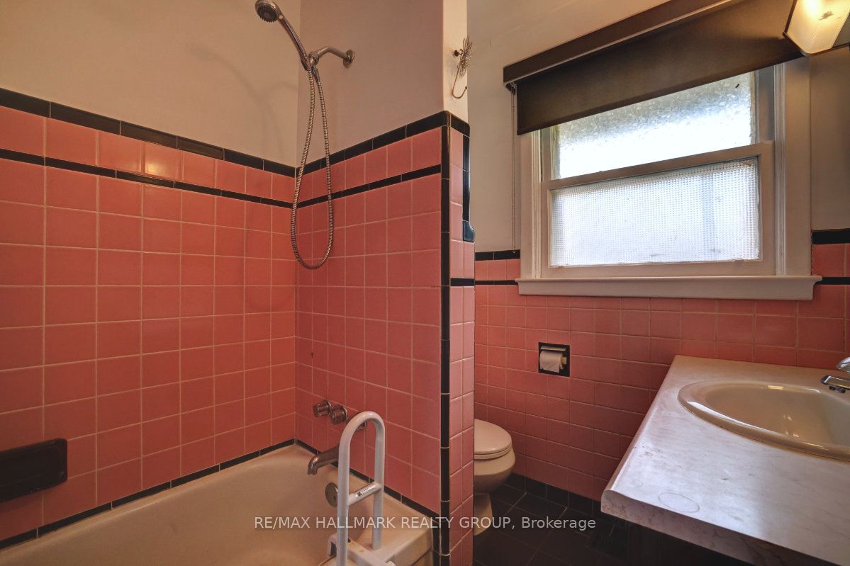 23 Wright Street Property Photo 28